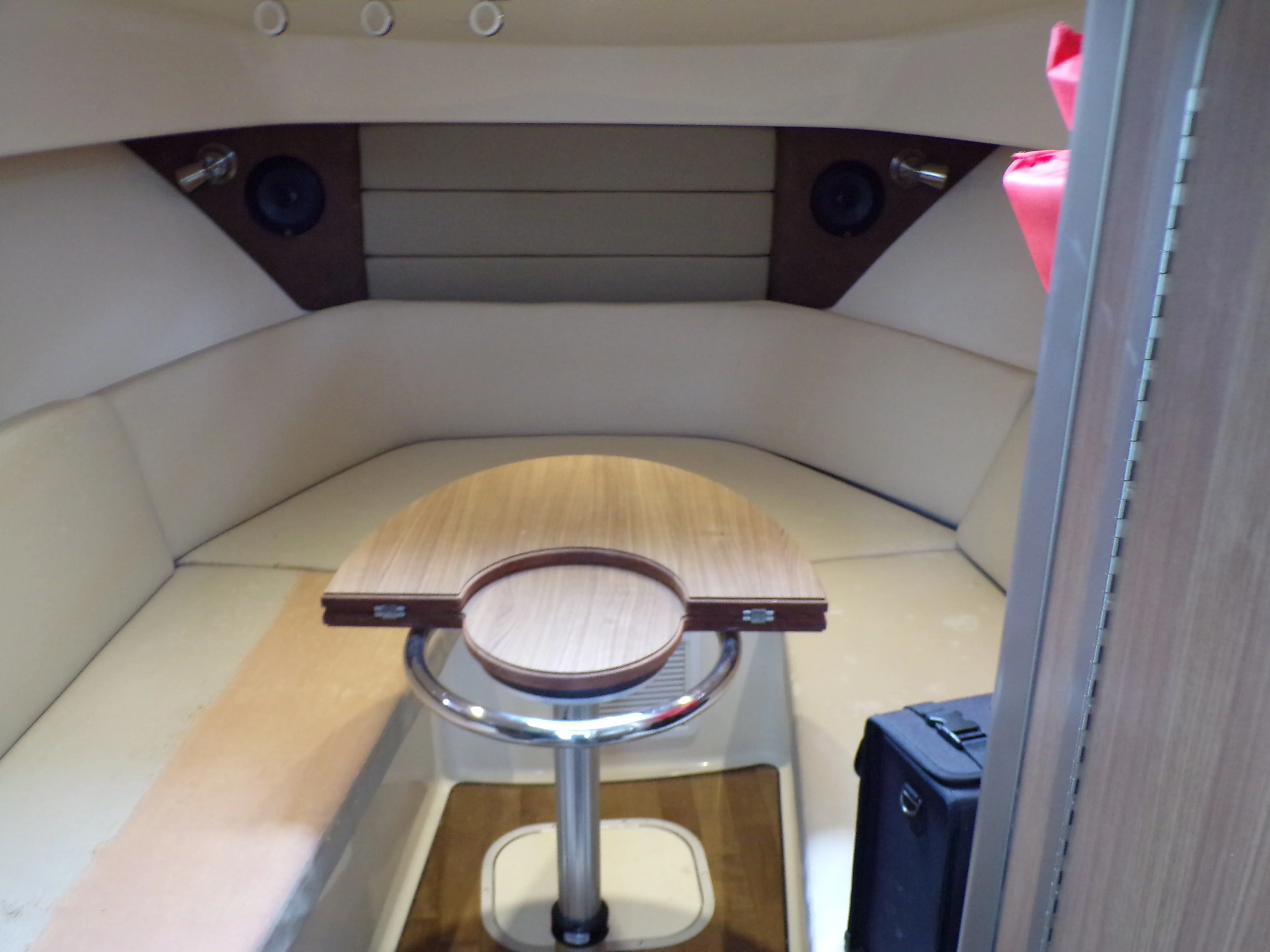 2014 Boston Whaler 315 CONQUEST Image Thumbnail #42