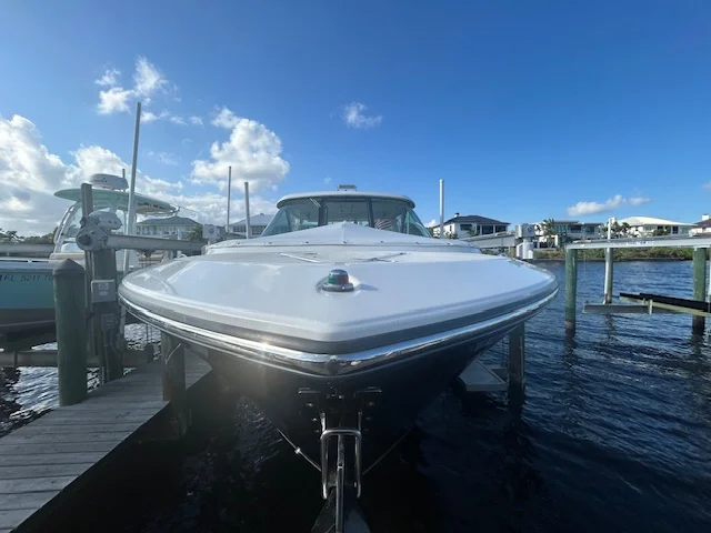 2017 Pursuit DC 325 Dual Console Image Thumbnail #2