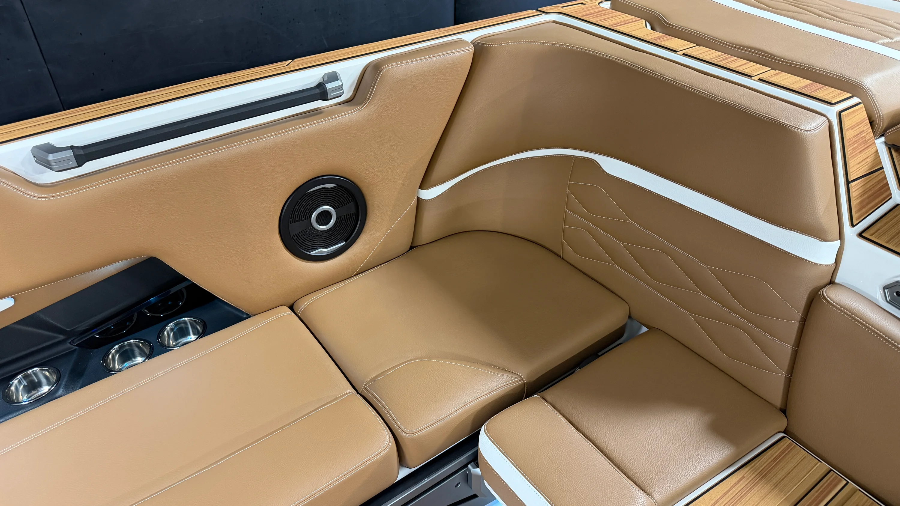 2026 Supra SE Image Thumbnail #44