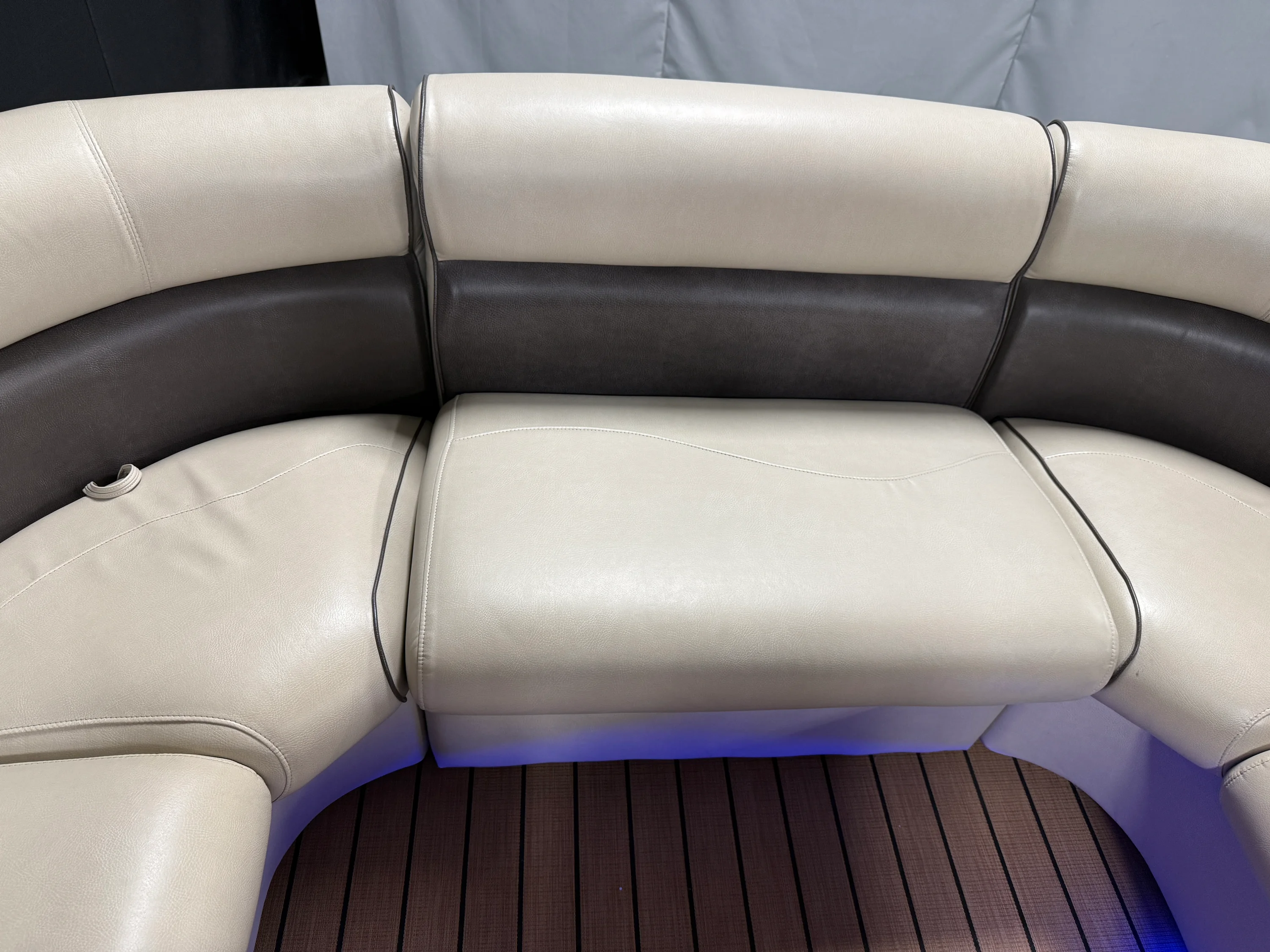 2018 Premier 230 SOLARIS Image Thumbnail #82