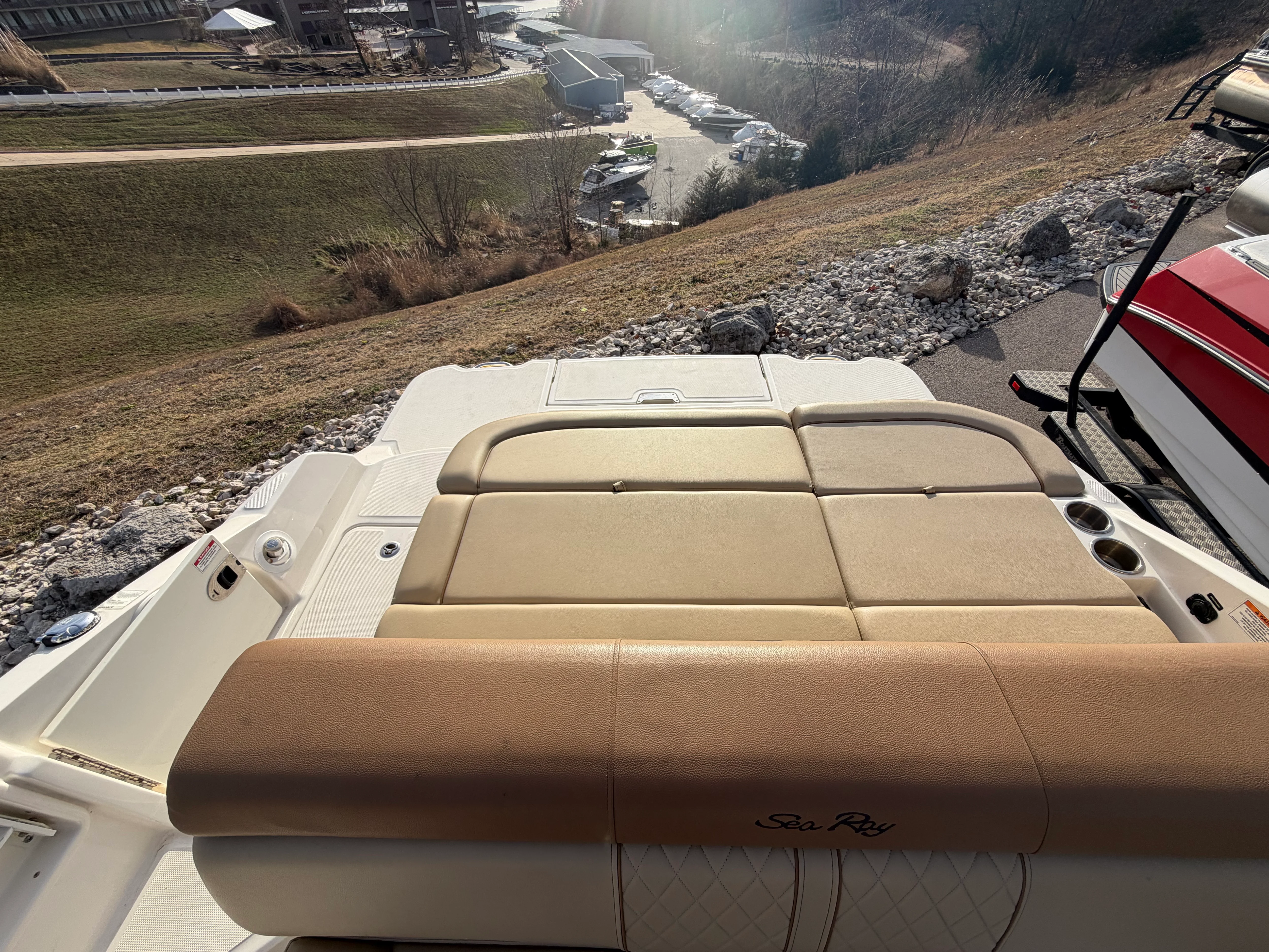 2015 Sea Ray 270 SUNDECK Image Thumbnail #11