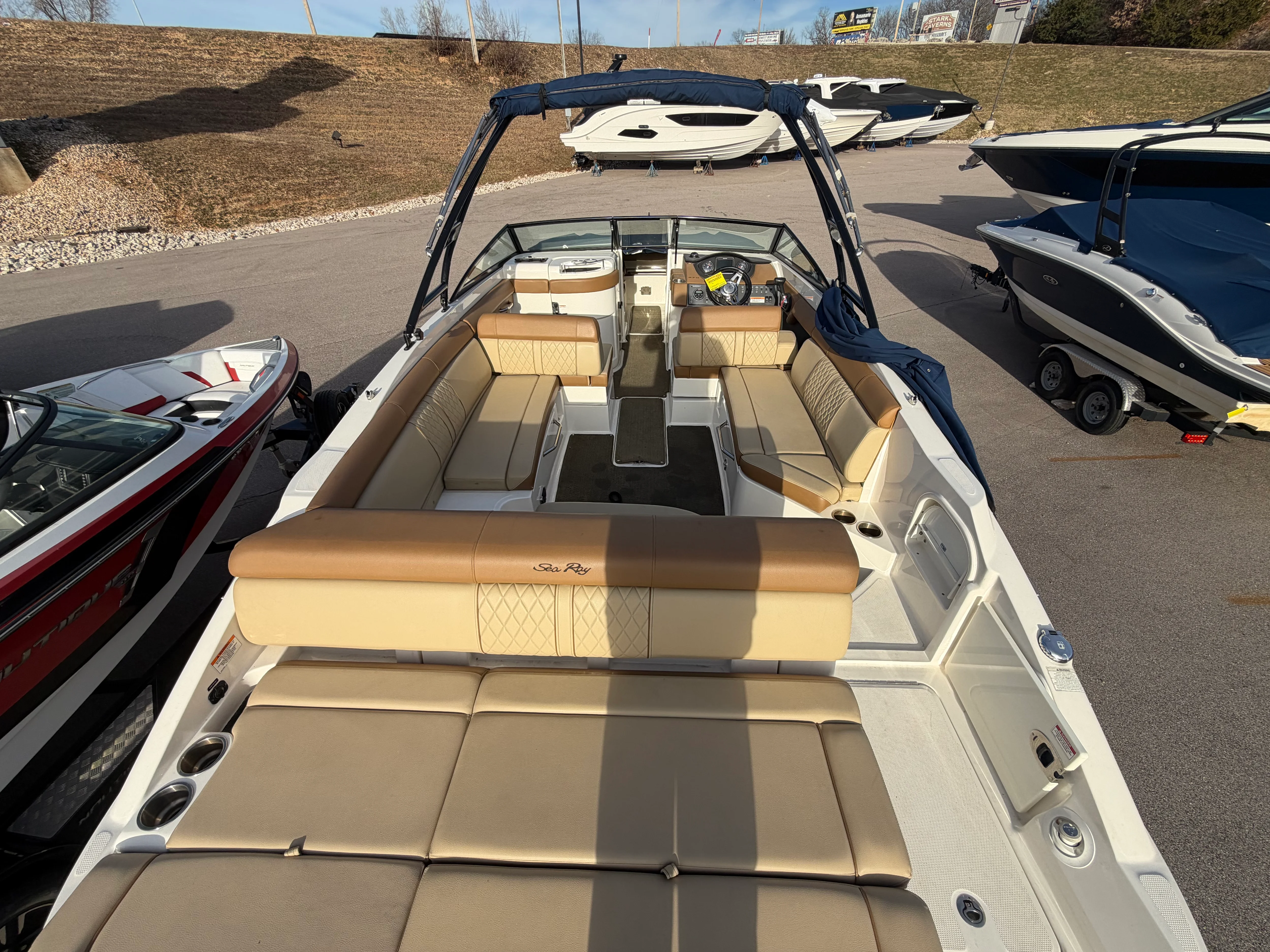 2015 Sea Ray 270 SUNDECK Image Thumbnail #6