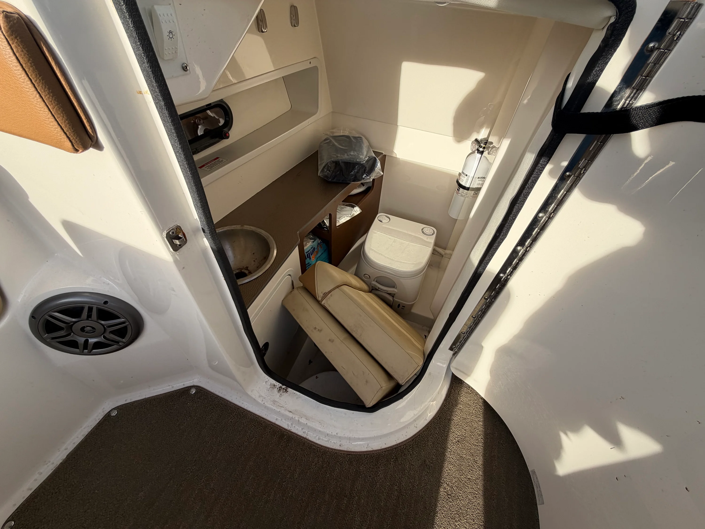 2015 Sea Ray 270 SUNDECK Image Thumbnail #8