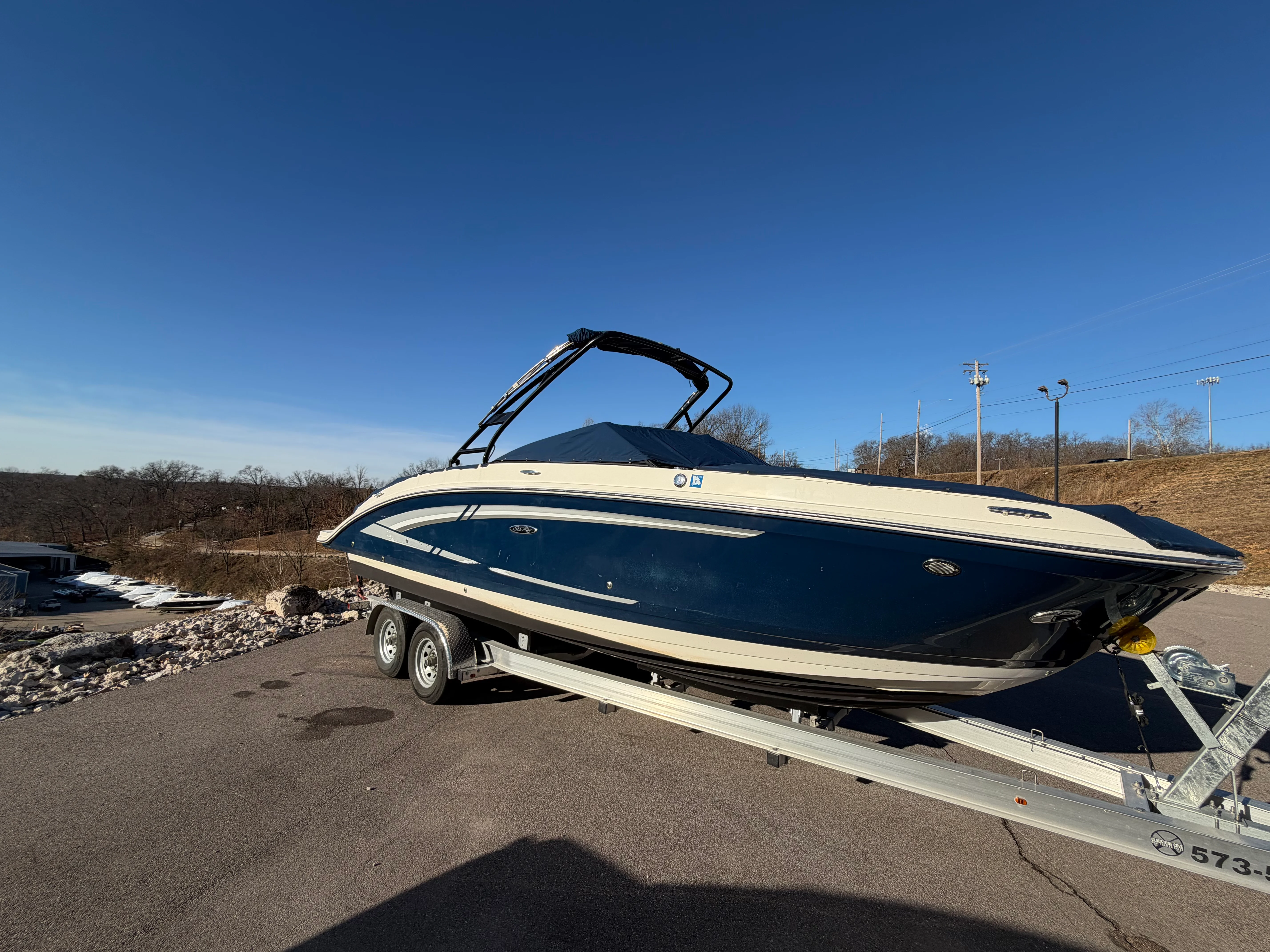 2015 Sea Ray 270 SUNDECK Image Thumbnail #1