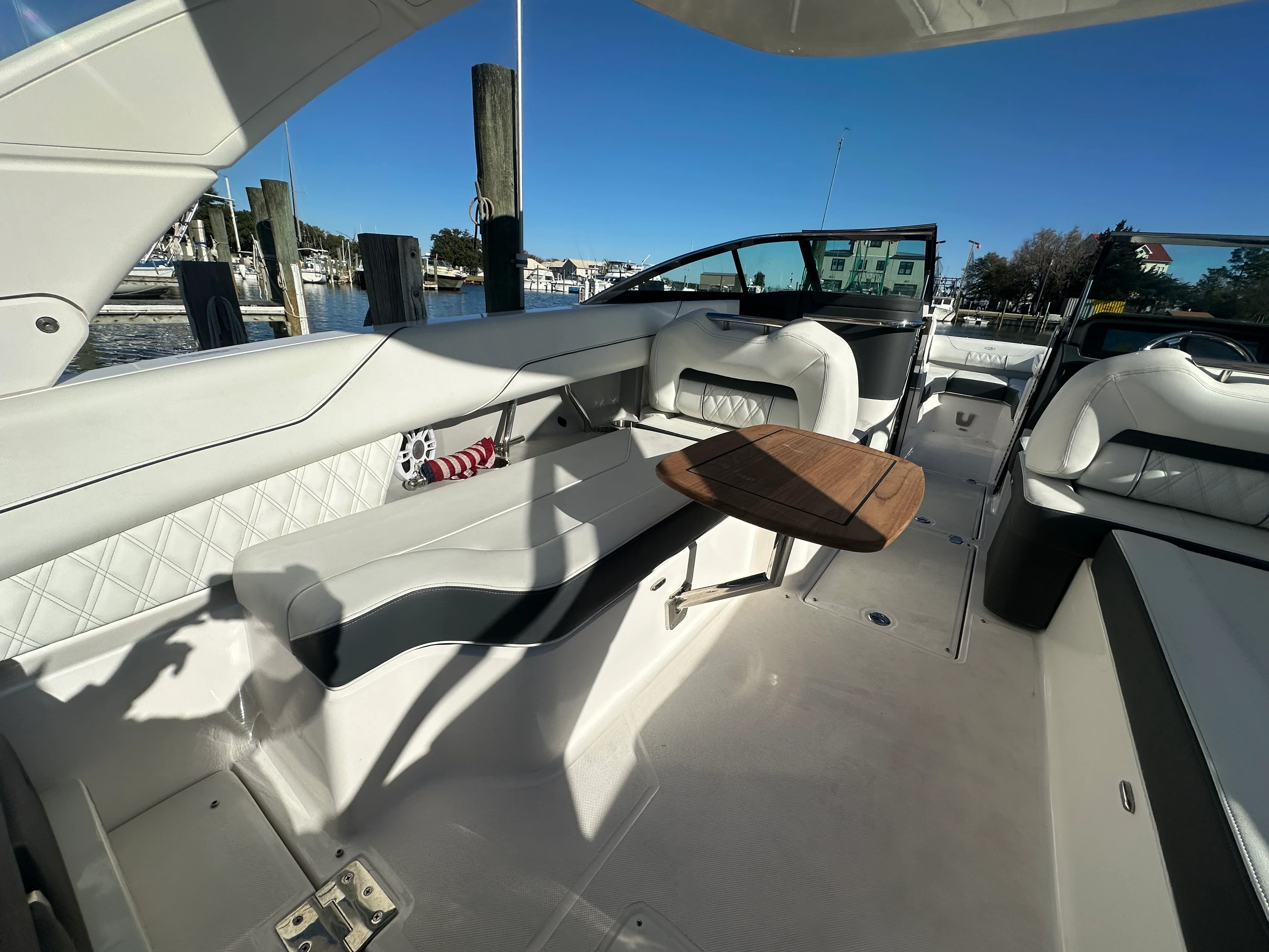 2024 Regal LX6 Image Thumbnail #11