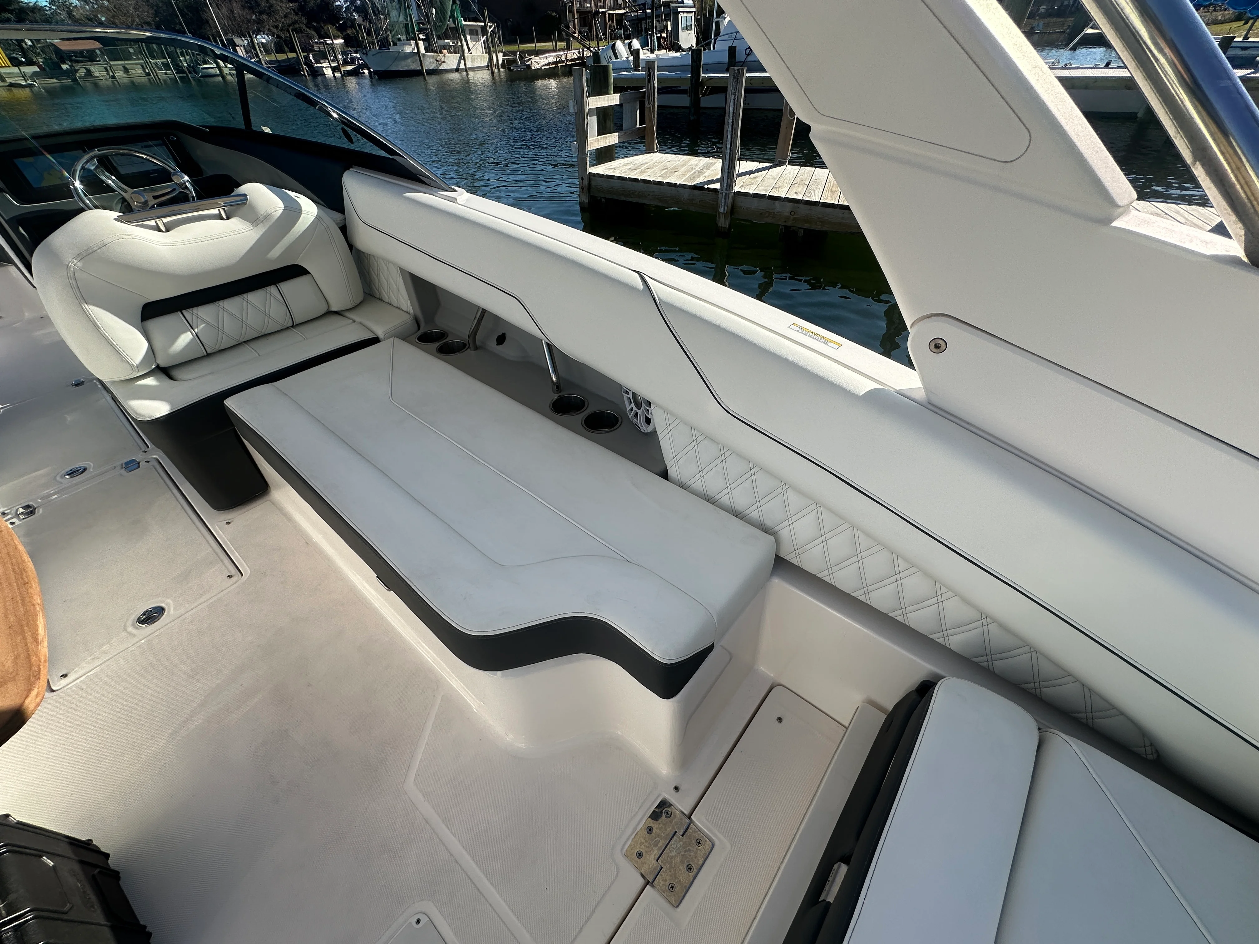 2024 Regal LX6 Image Thumbnail #10