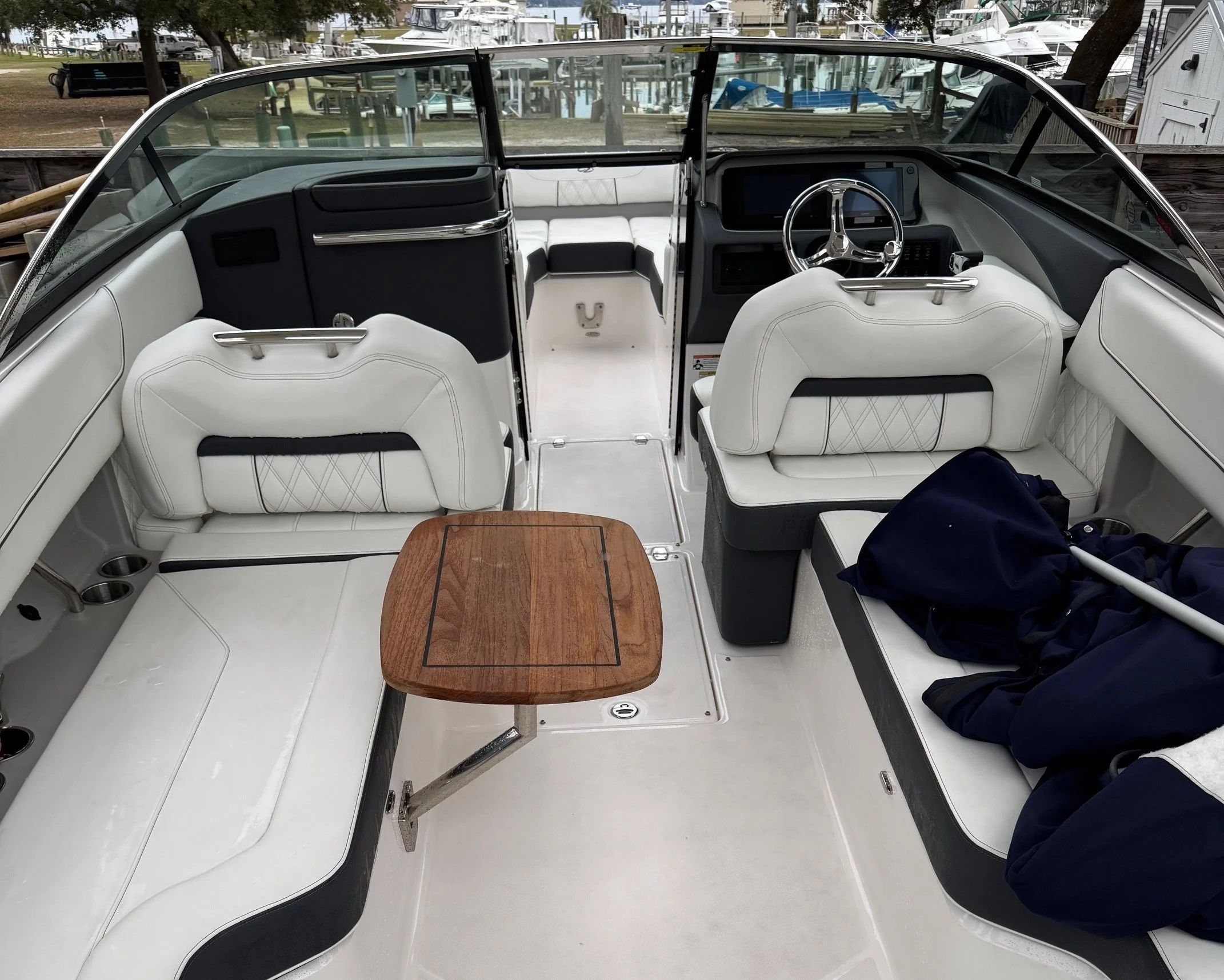 2024 Regal LX6 Image Thumbnail #4