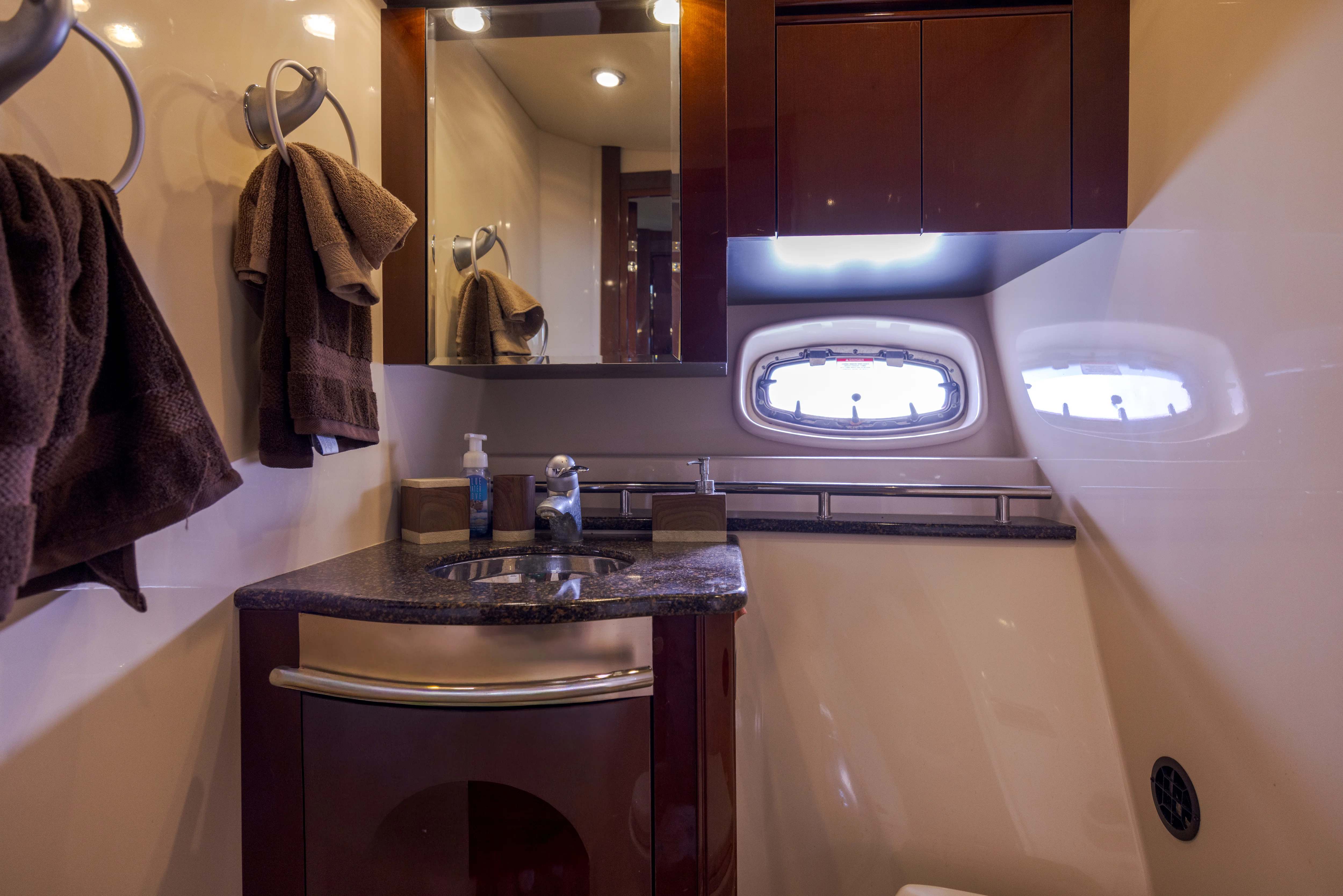 2007 Sea Ray 48 Sundancer Image Thumbnail #34