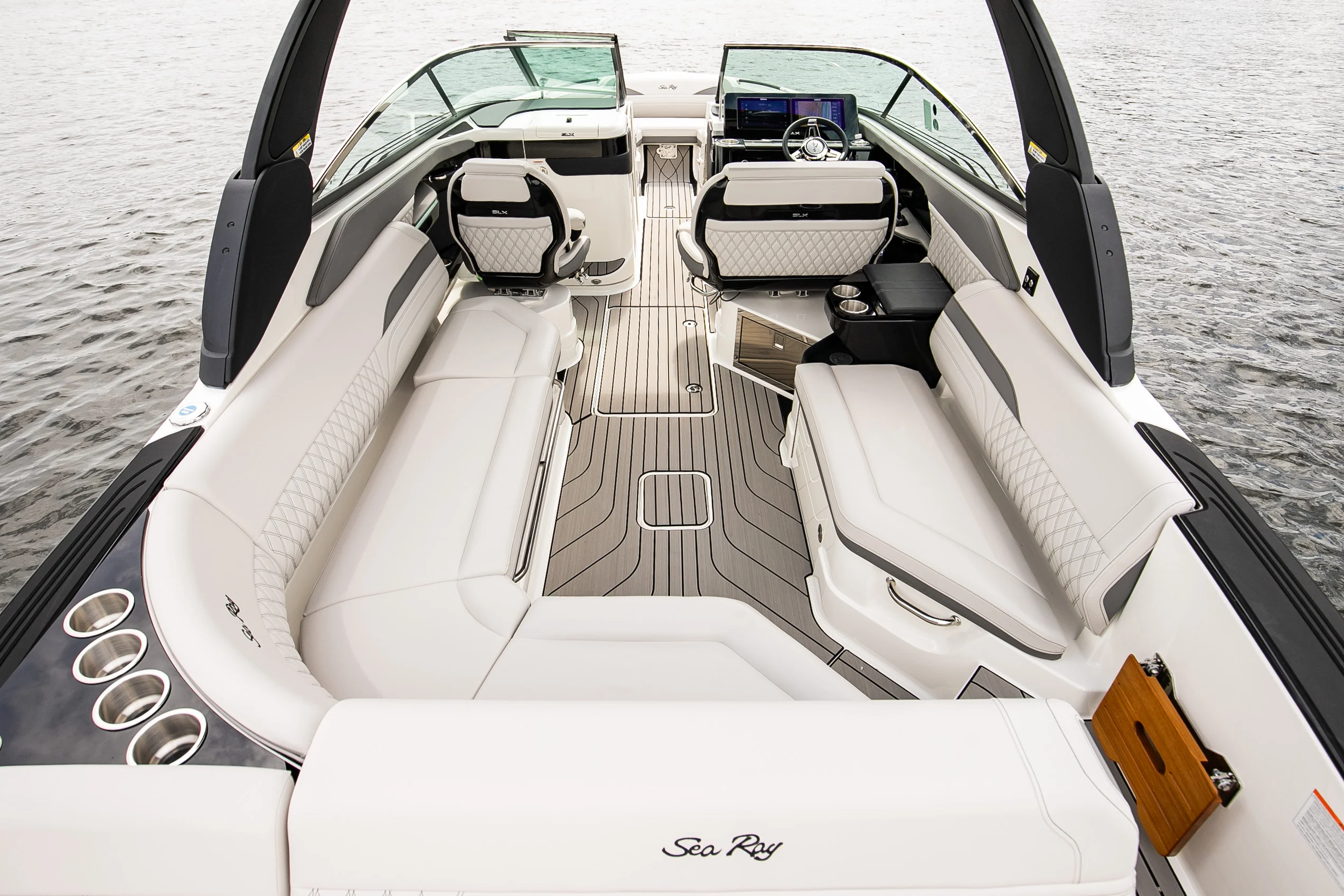 2026 Sea Ray SLX 280 Outboard Image Thumbnail #20