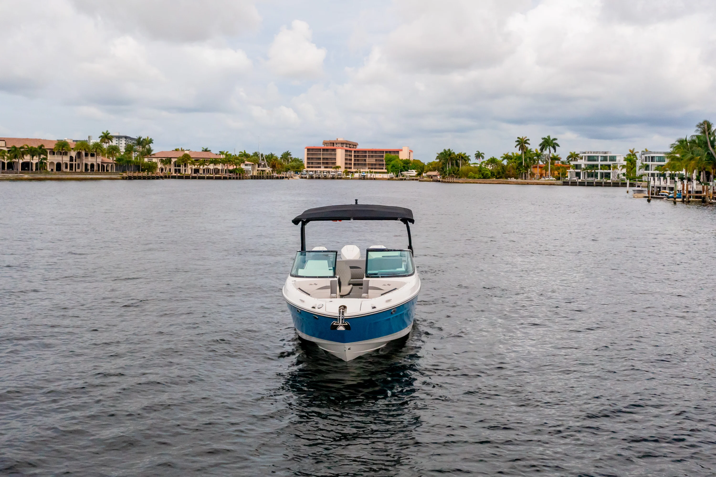 2026 Sea Ray SLX 280 Outboard Image Thumbnail #4