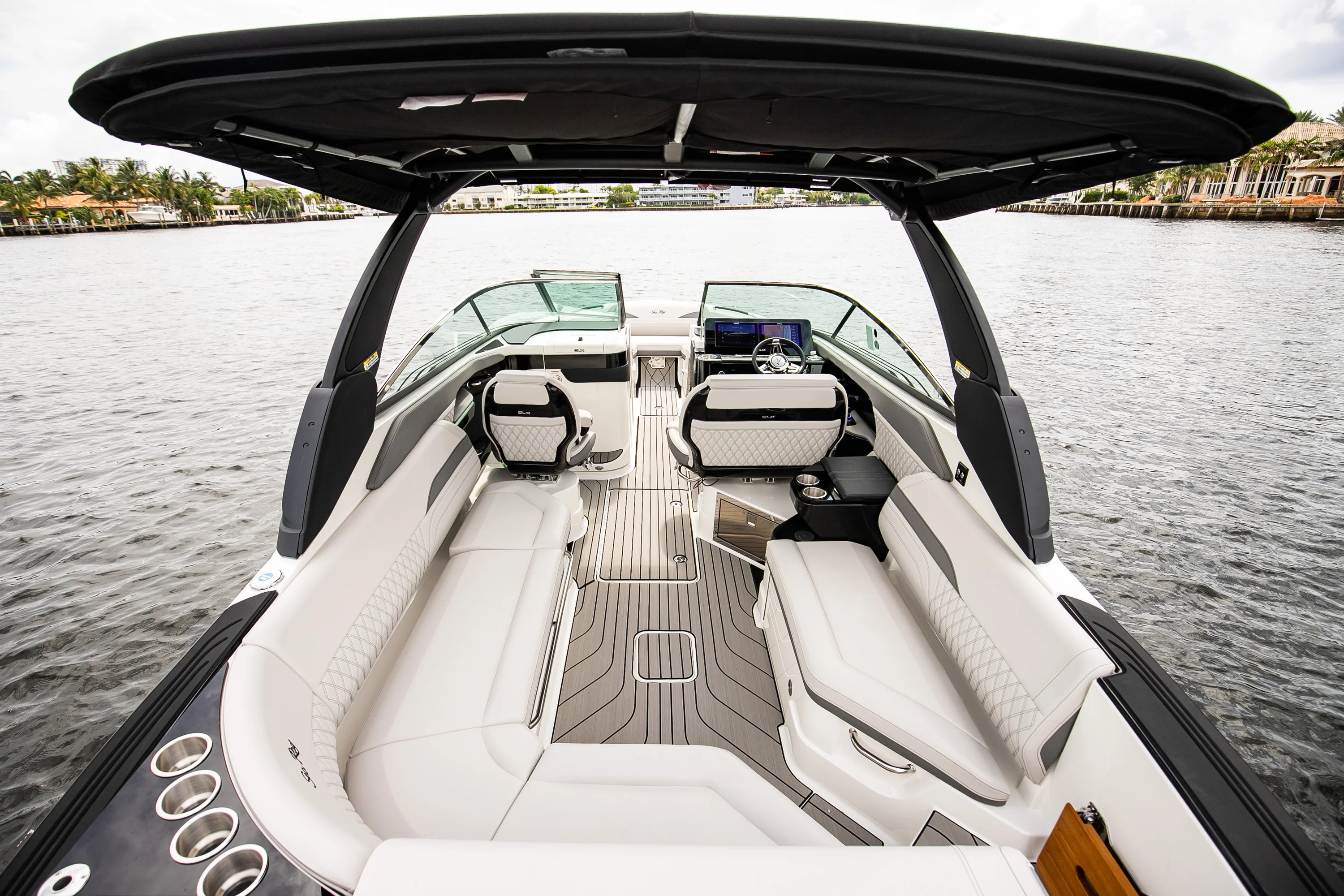 2026 Sea Ray SLX 280 Outboard Image Thumbnail #18