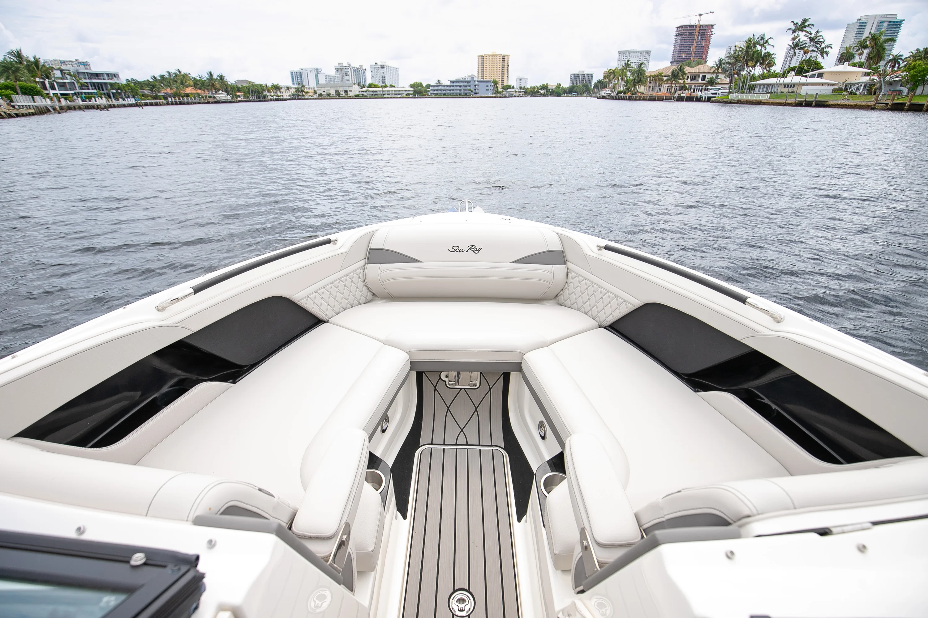 2026 Sea Ray SLX 280 Outboard Image Thumbnail #56