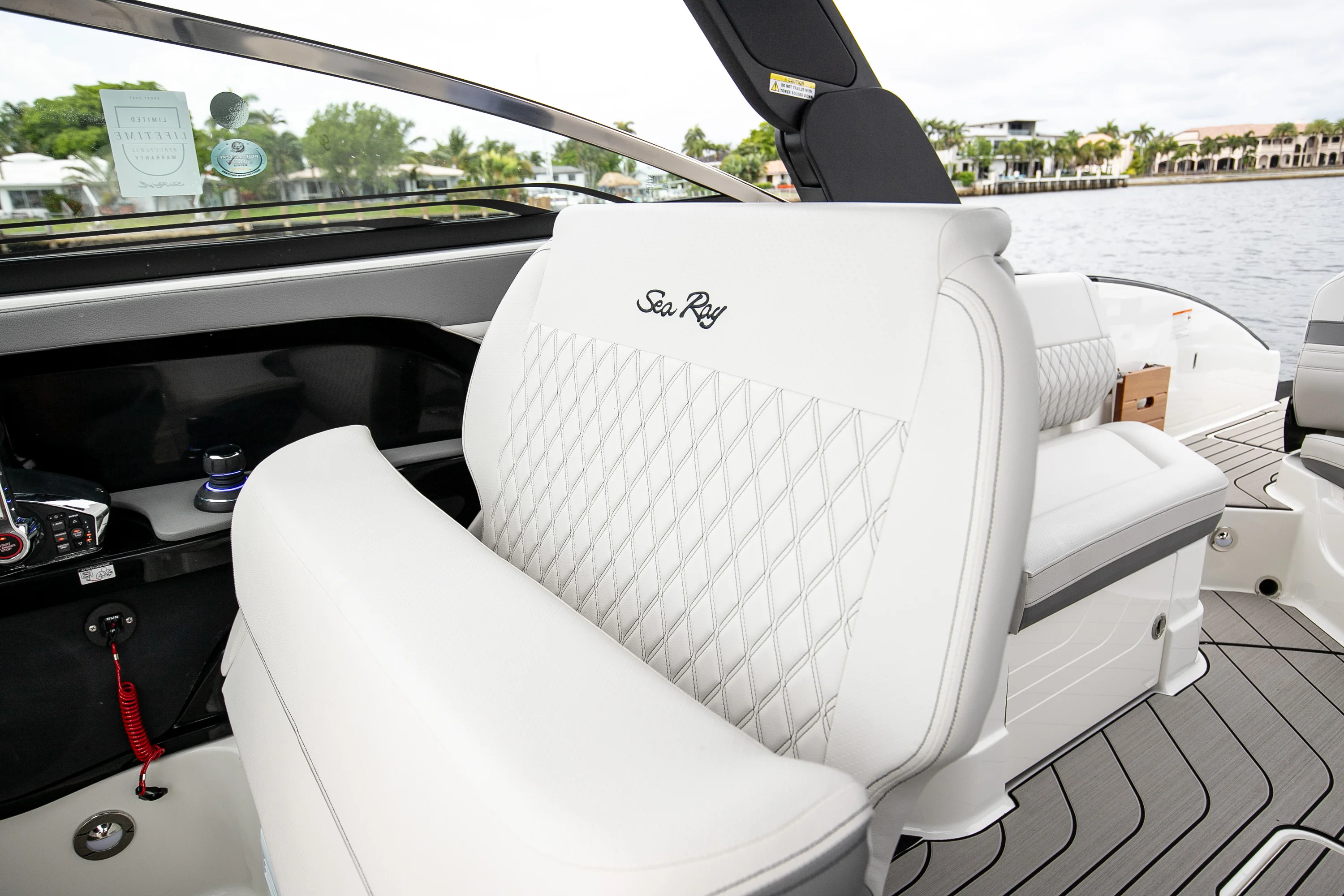 2026 Sea Ray SLX 280 Outboard Image Thumbnail #48