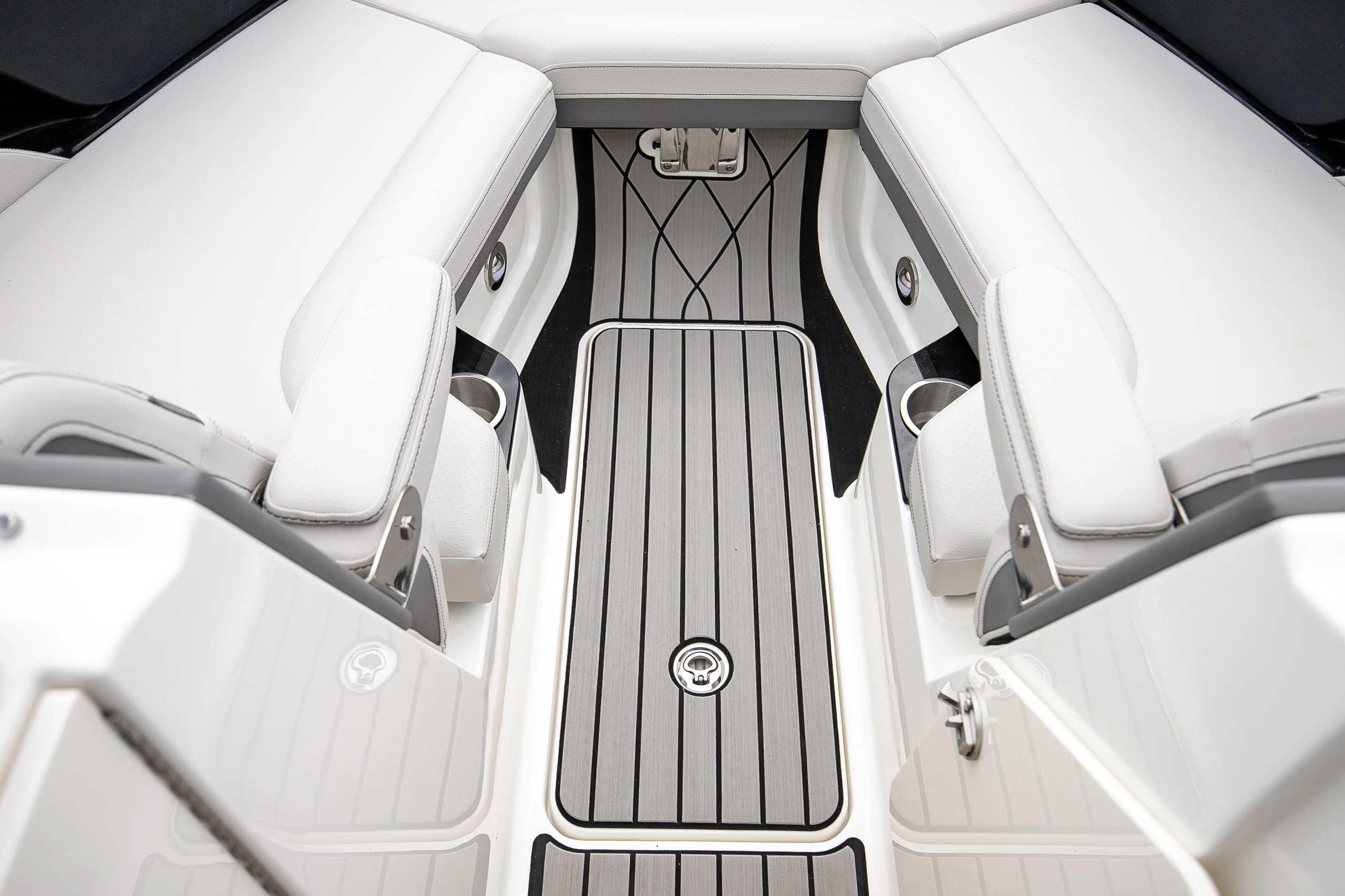 2026 Sea Ray SLX 280 Outboard Image Thumbnail #57