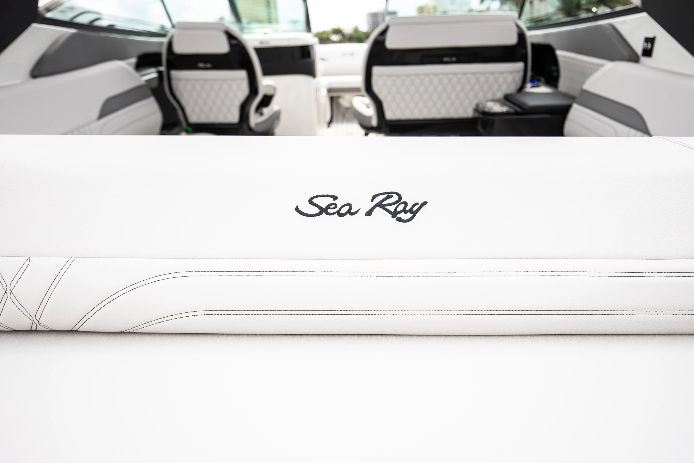 2026 Sea Ray SLX 280 Outboard Image Thumbnail #22