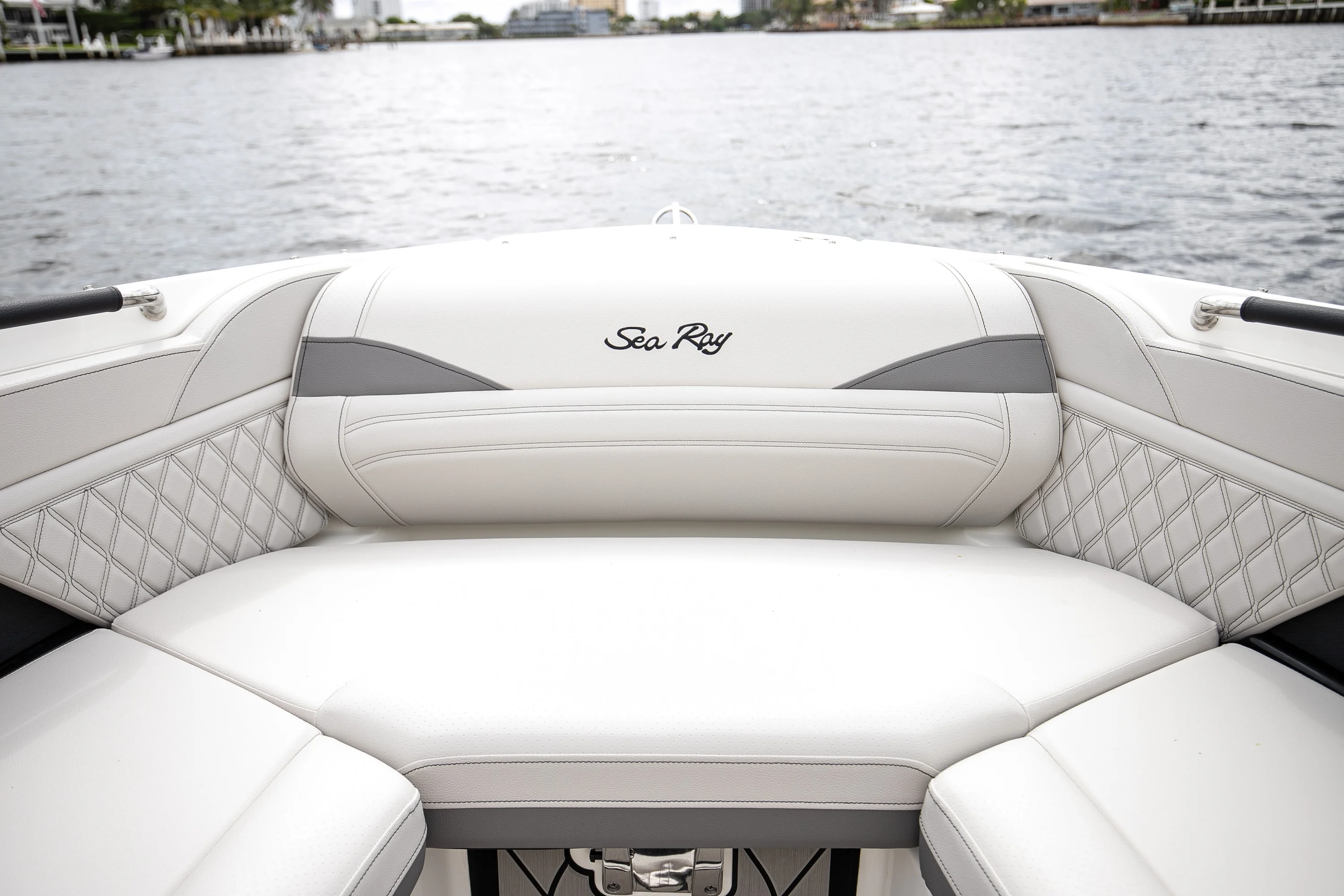 2026 Sea Ray SLX 280 Outboard Image Thumbnail #58
