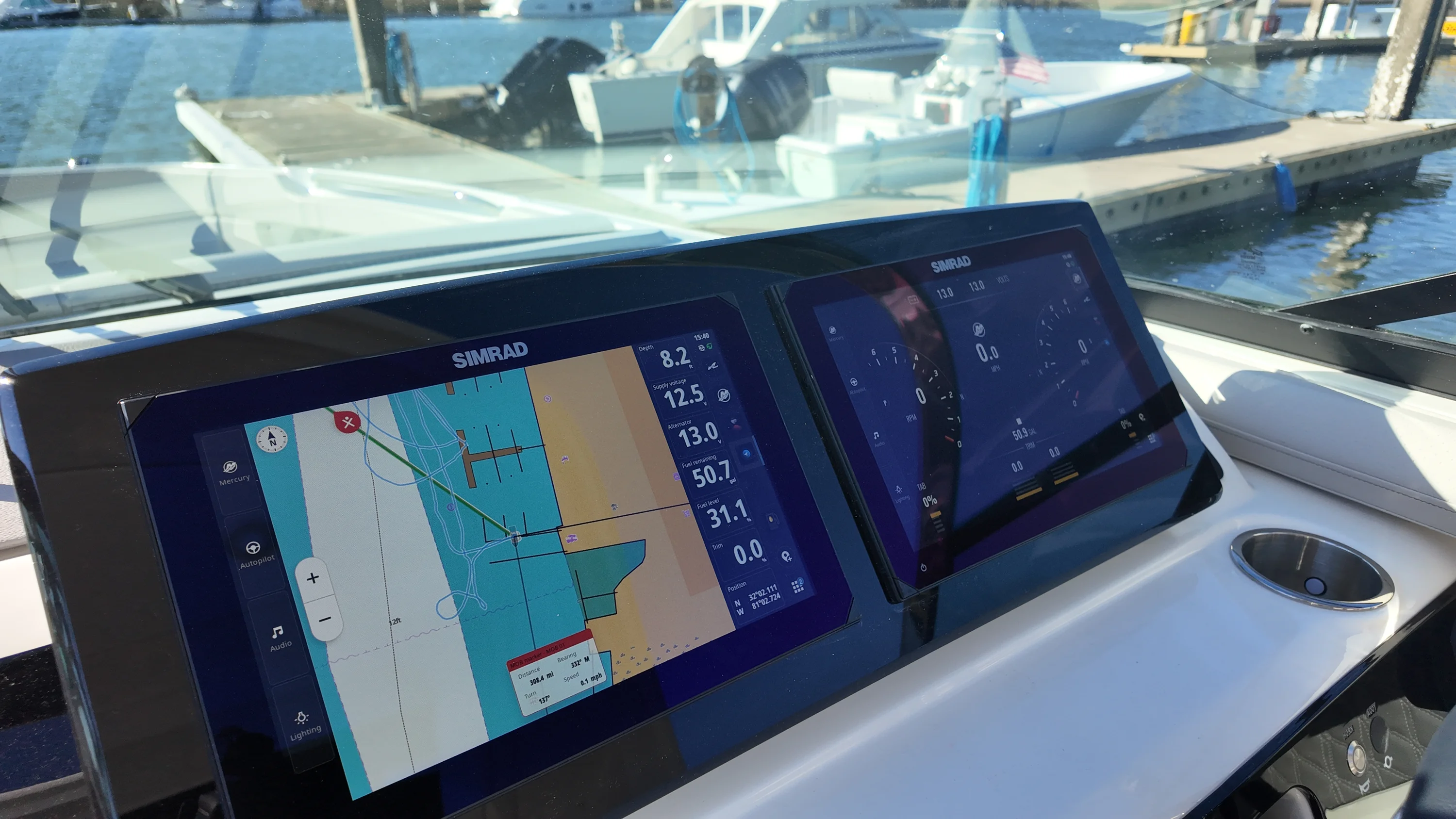 2026 Sea Ray SLX 310 Outboard Image Thumbnail #22