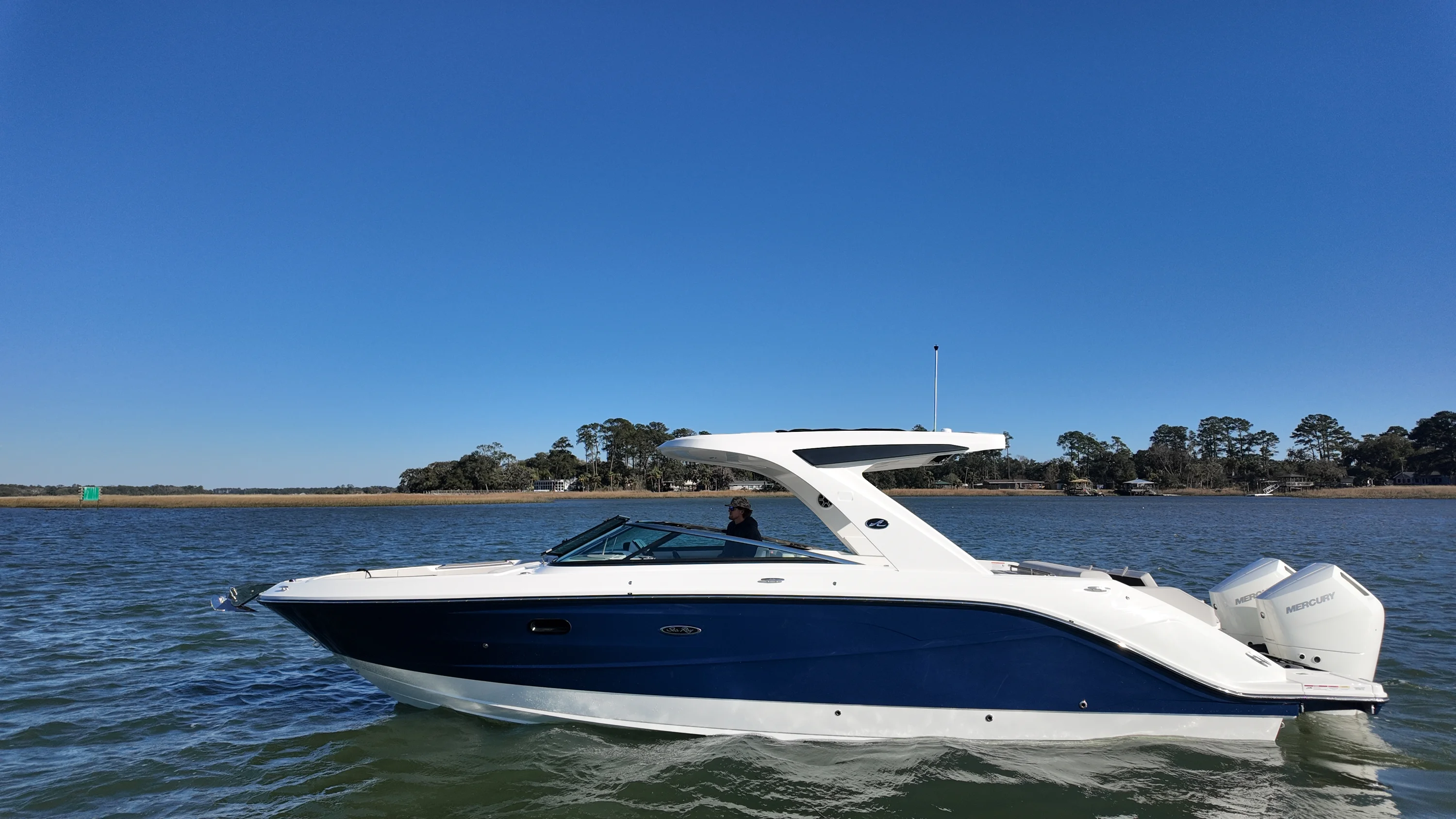 2026 Sea Ray SLX 310 Outboard Image Thumbnail #29