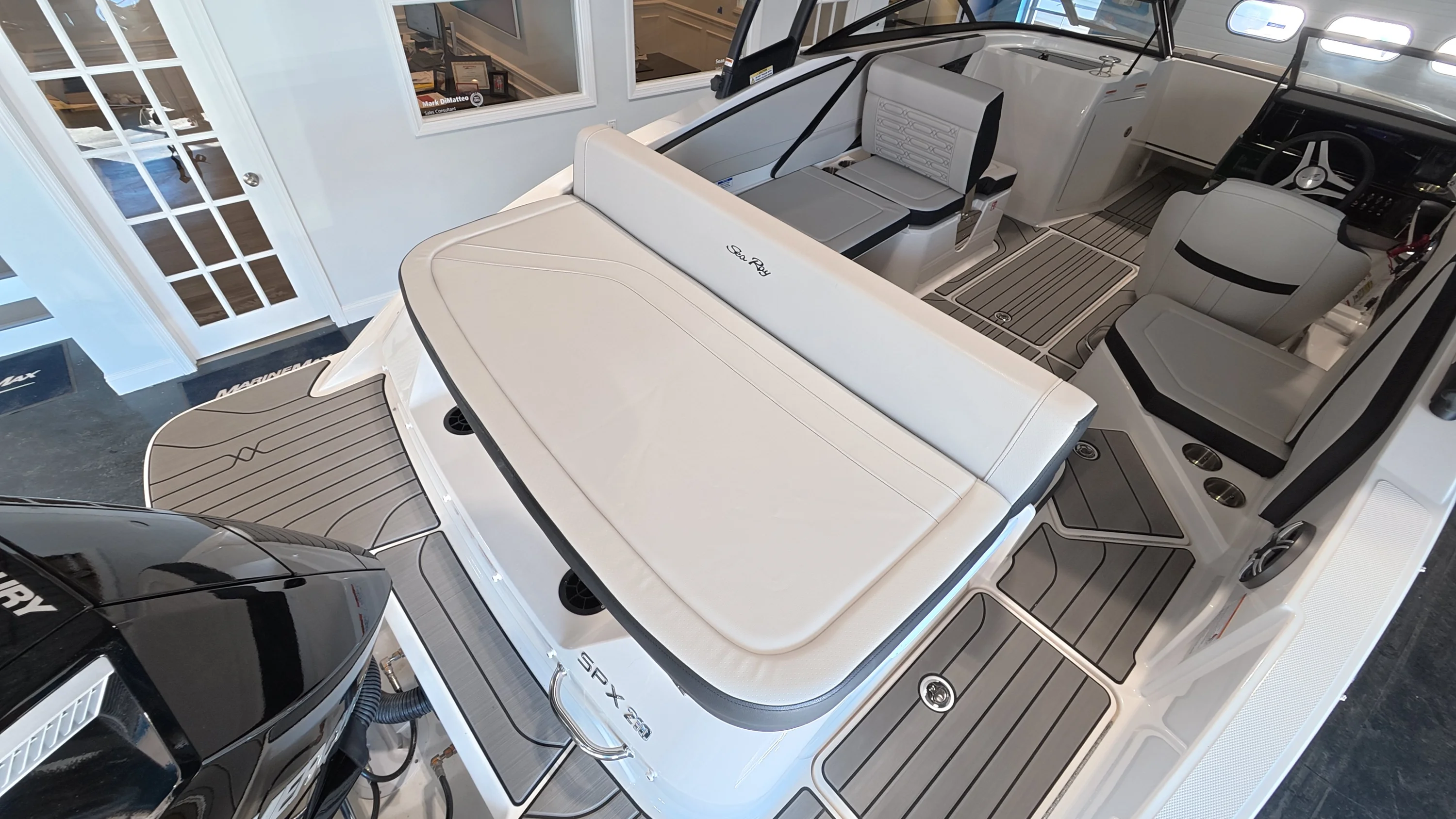 2026 Sea Ray SPX 210 Outboard Image Thumbnail #18