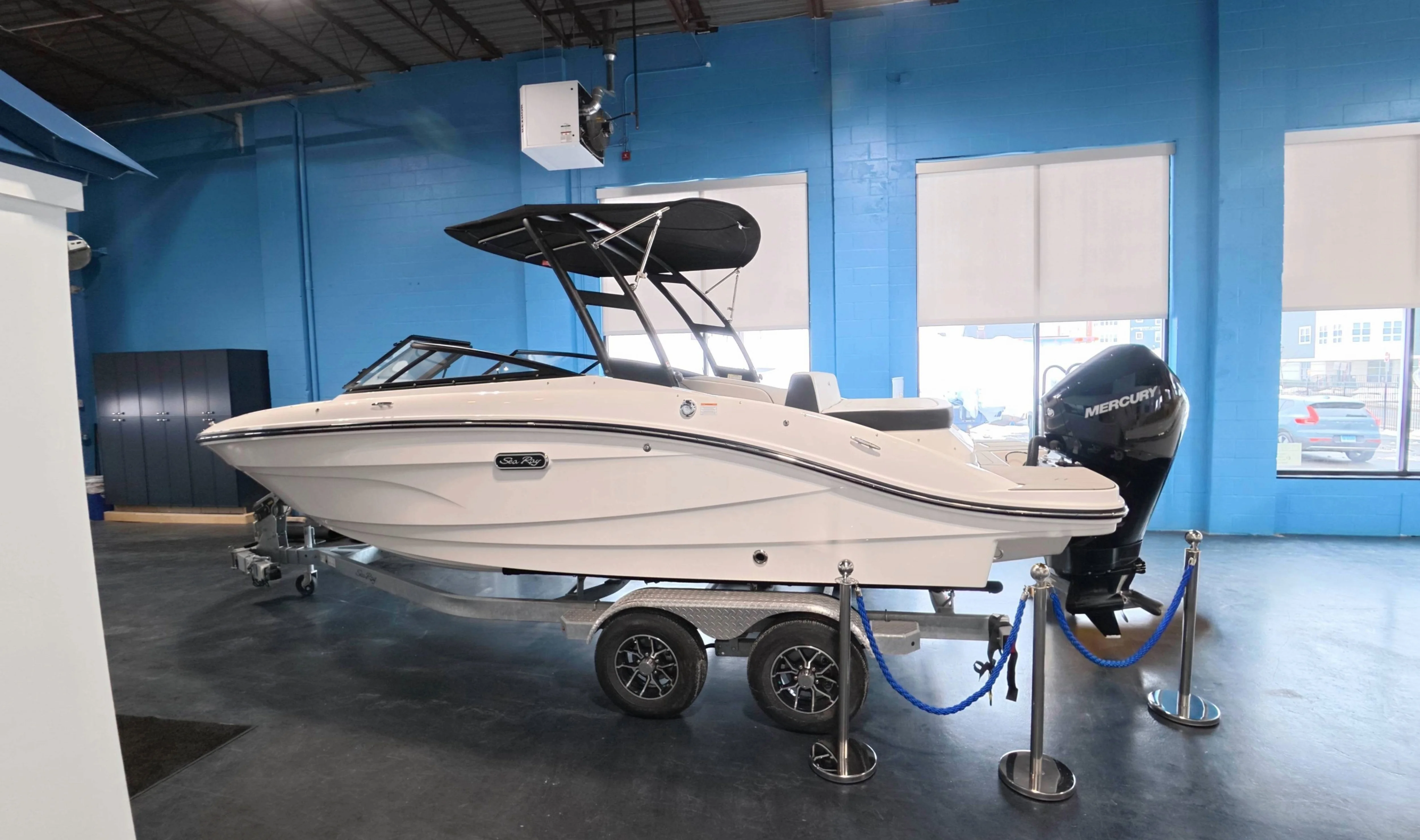 2026 Sea Ray SPX 210 Outboard Image Thumbnail #0