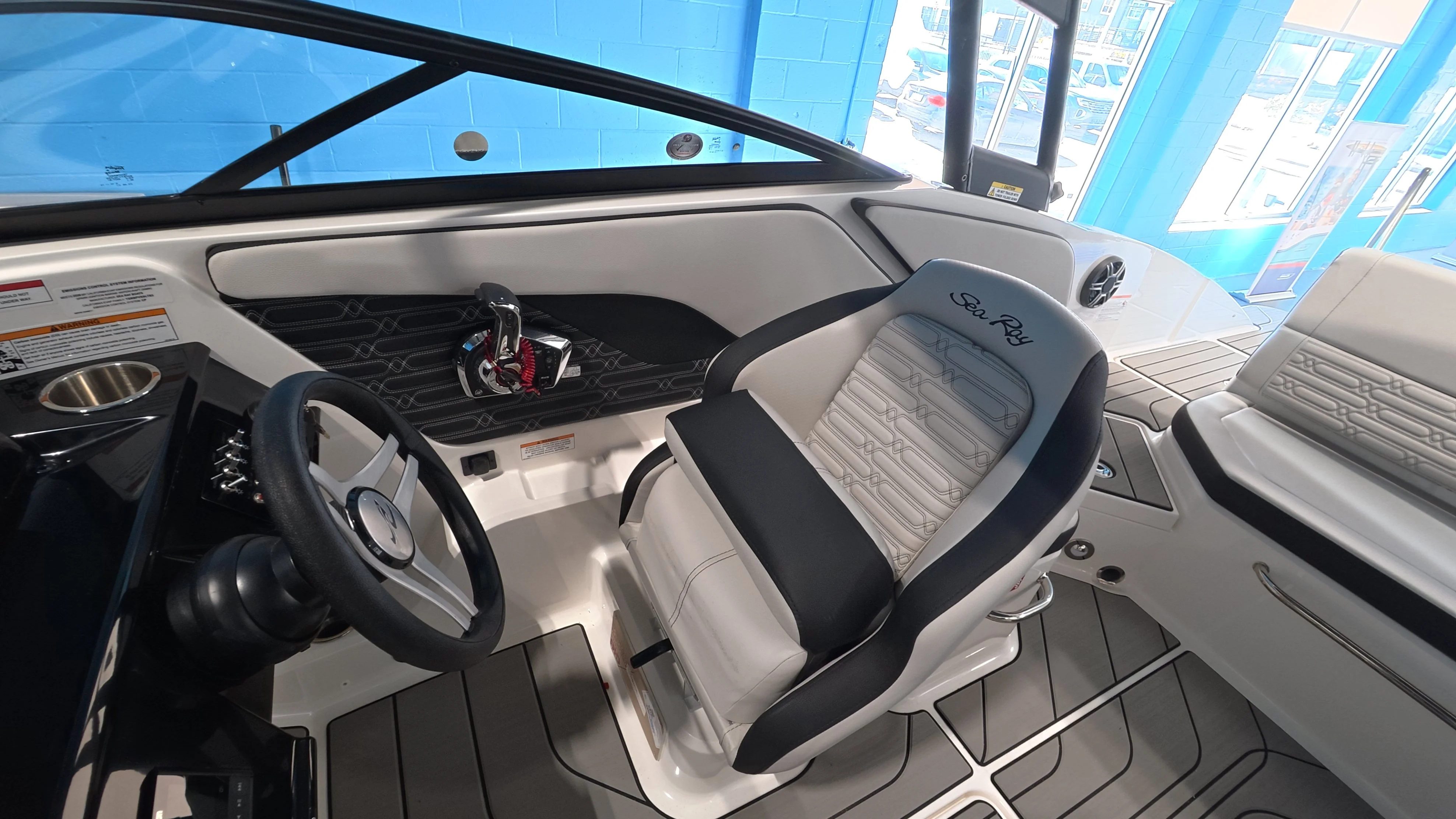 2026 Sea Ray SPX 210 Outboard Image Thumbnail #40