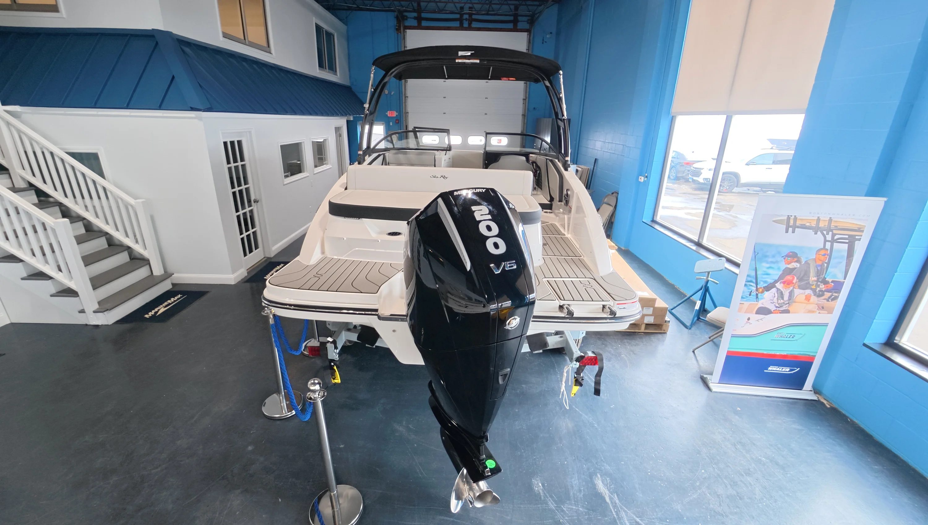 2026 Sea Ray SPX 210 Outboard Image Thumbnail #8