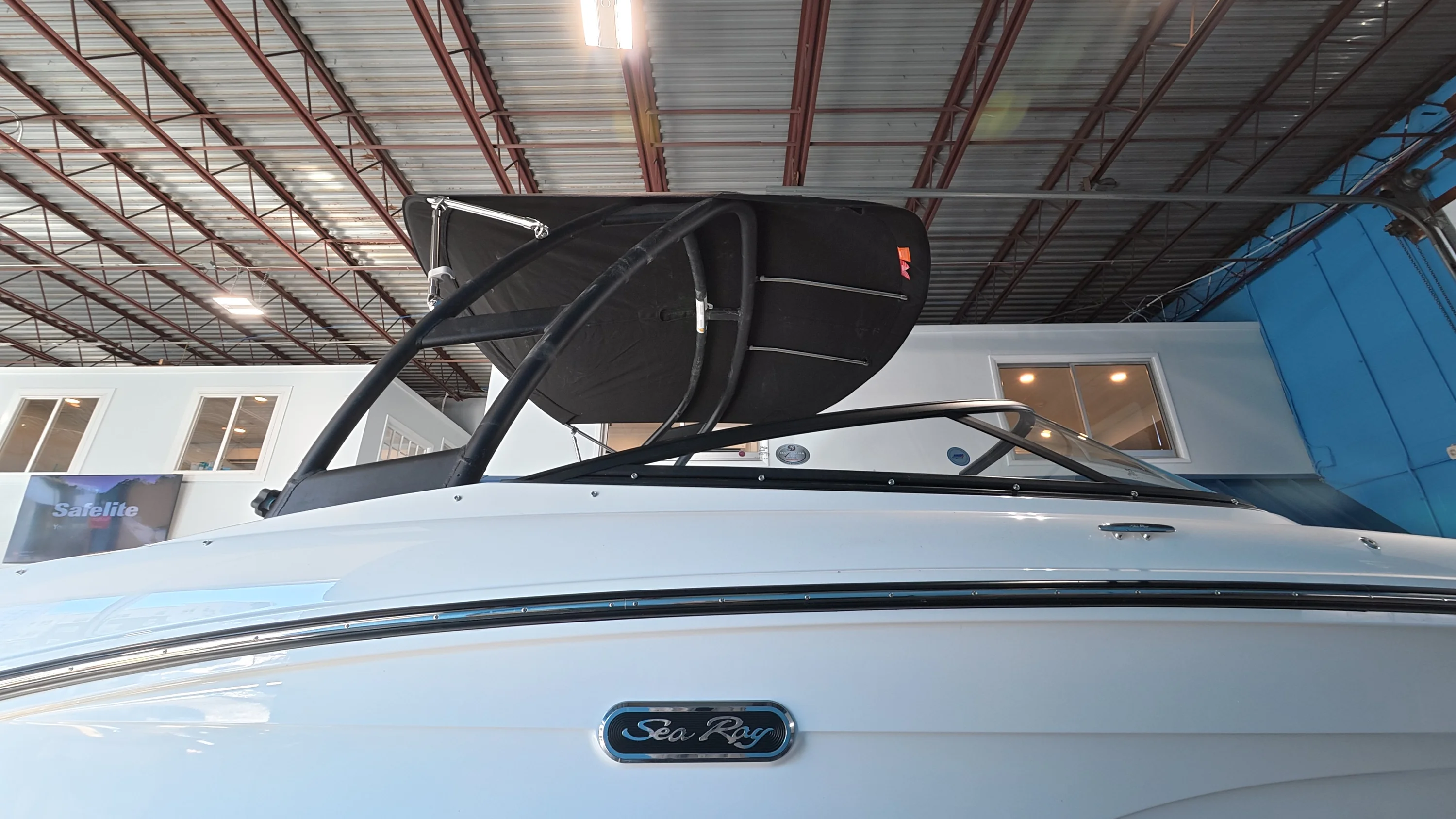 2026 Sea Ray SPX 210 Outboard Image Thumbnail #4