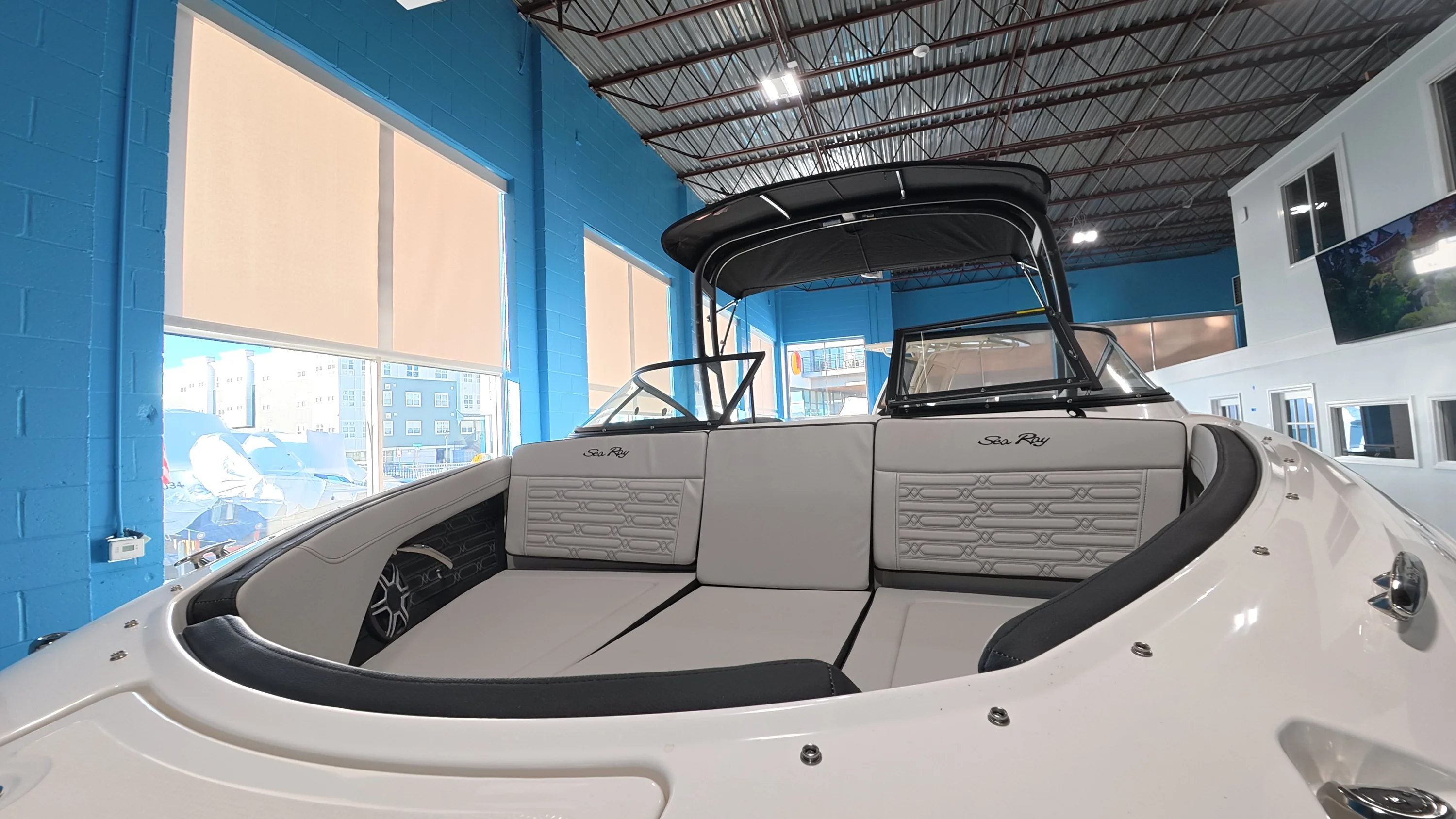 2026 Sea Ray SPX 210 Outboard Image Thumbnail #64