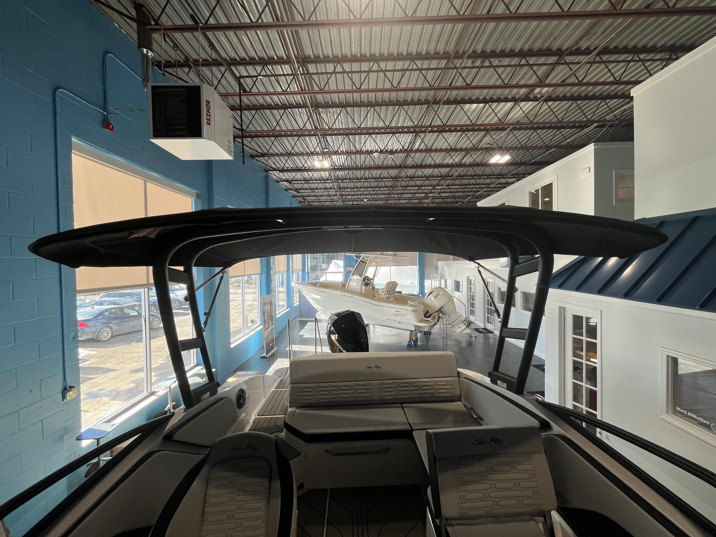 2026 Sea Ray SPX 210 Outboard Image Thumbnail #56