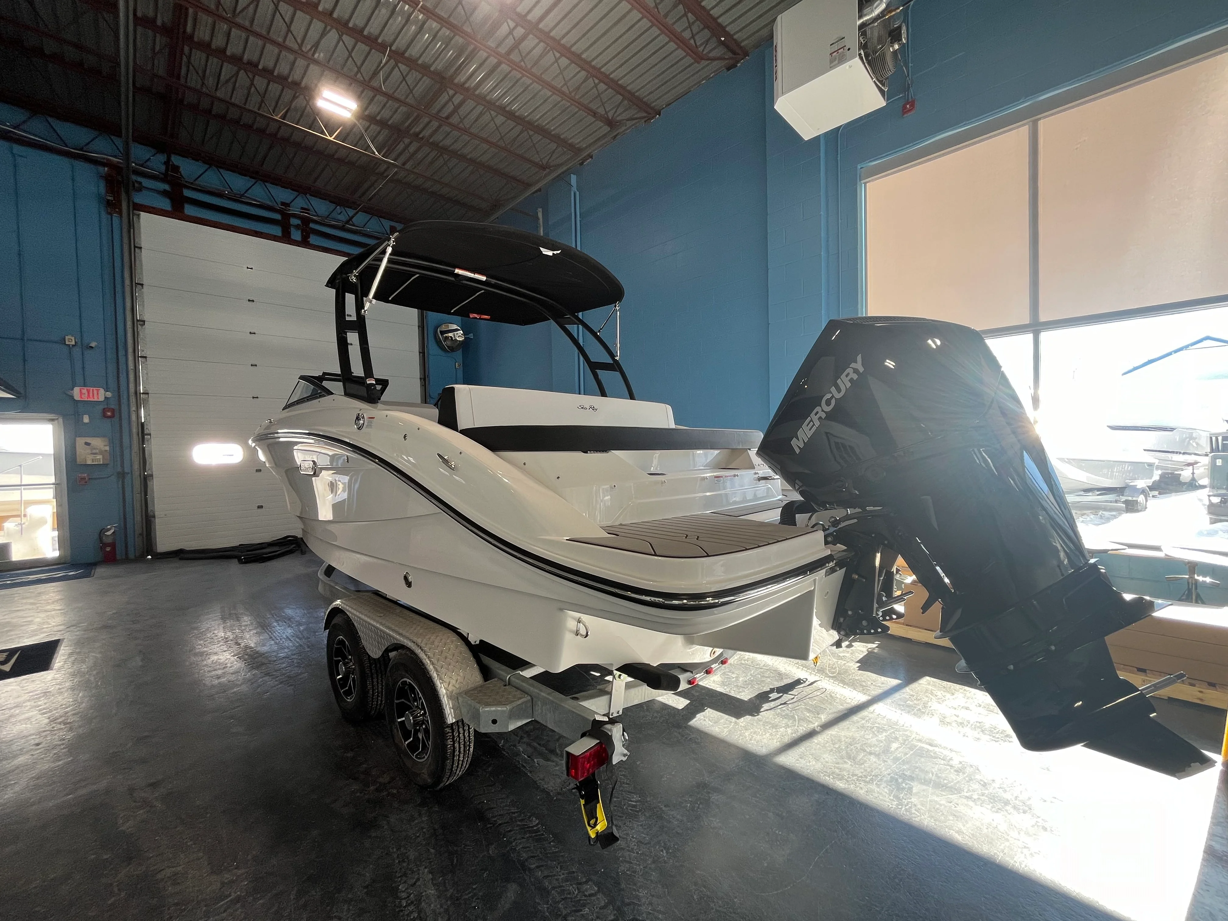 2026 Sea Ray SPX 210 Outboard Image Thumbnail #5