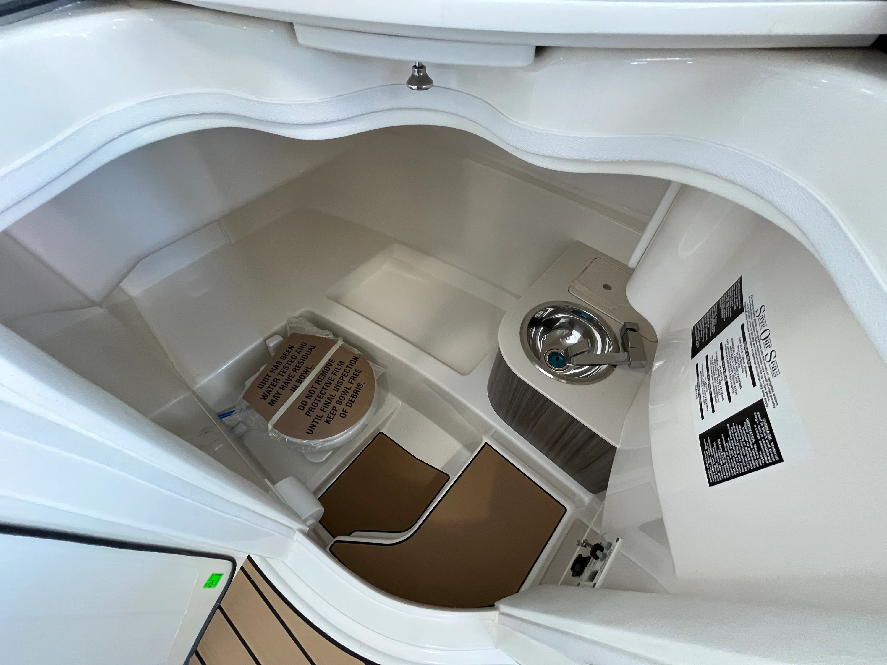 2026 Sea Ray SDX 270 Outboard Image Thumbnail #13