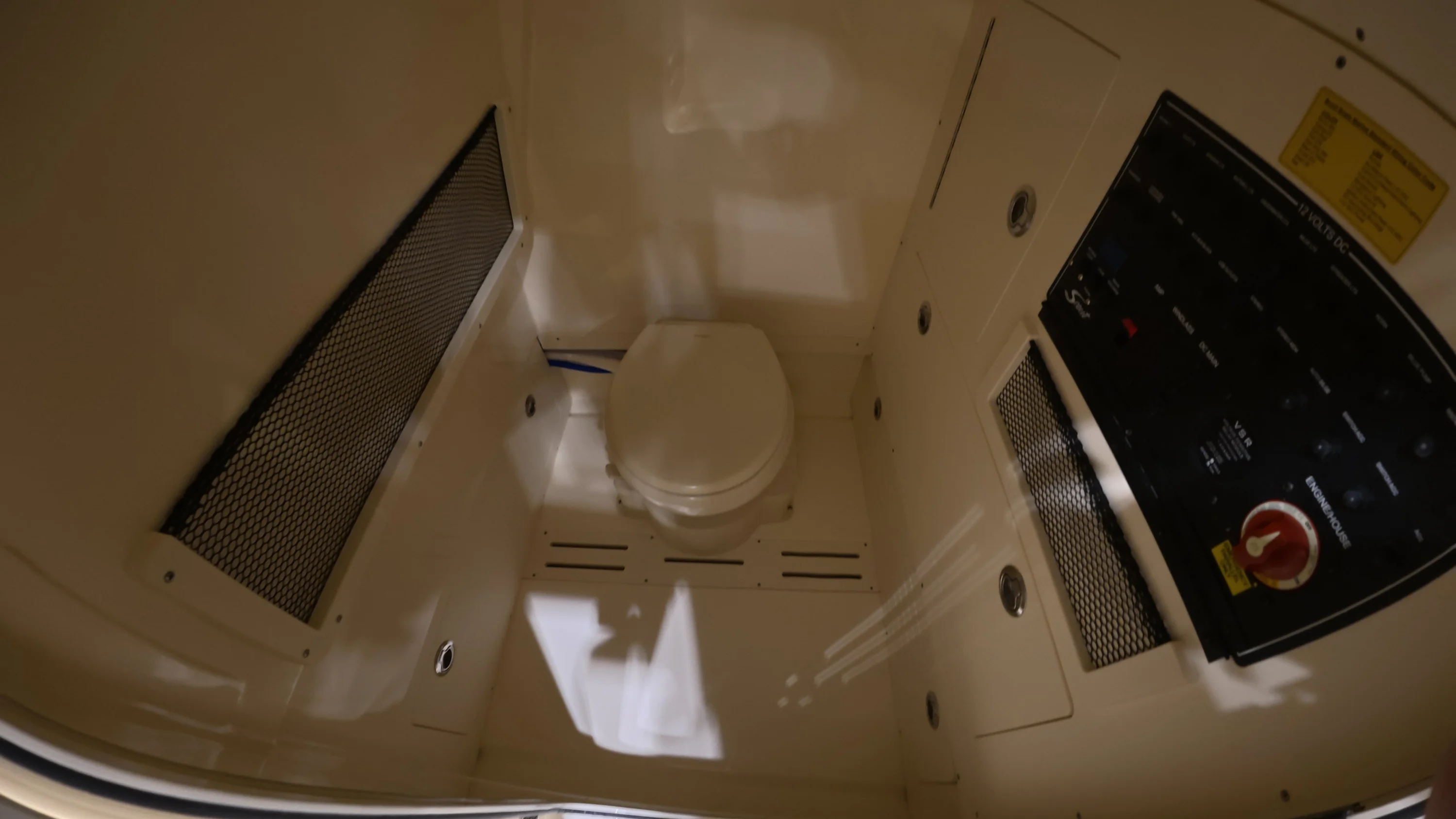 2026 Scout 240 XSF Image Thumbnail #13