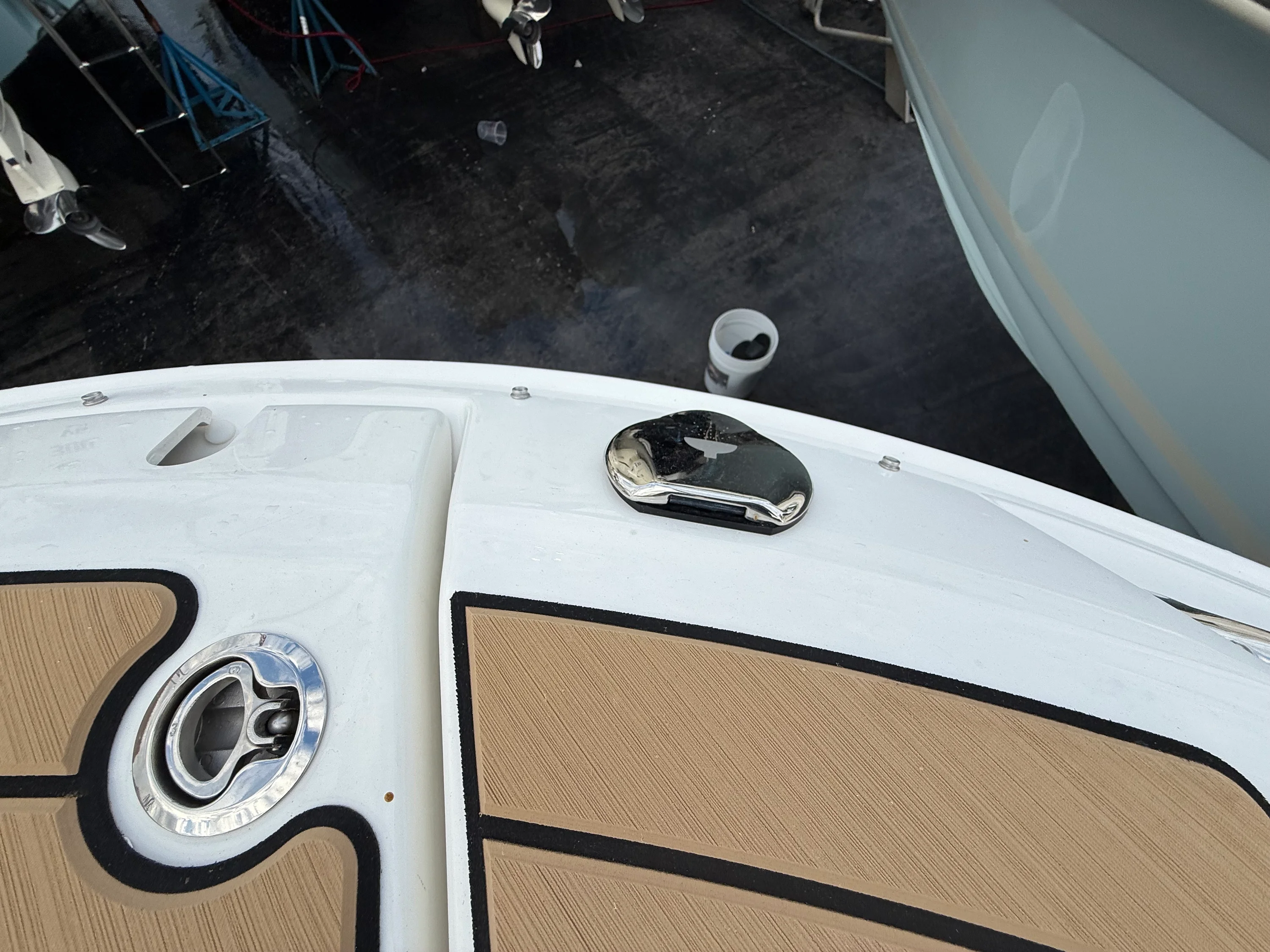 2026 Sea Ray SDX 270 Outboard Image Thumbnail #33