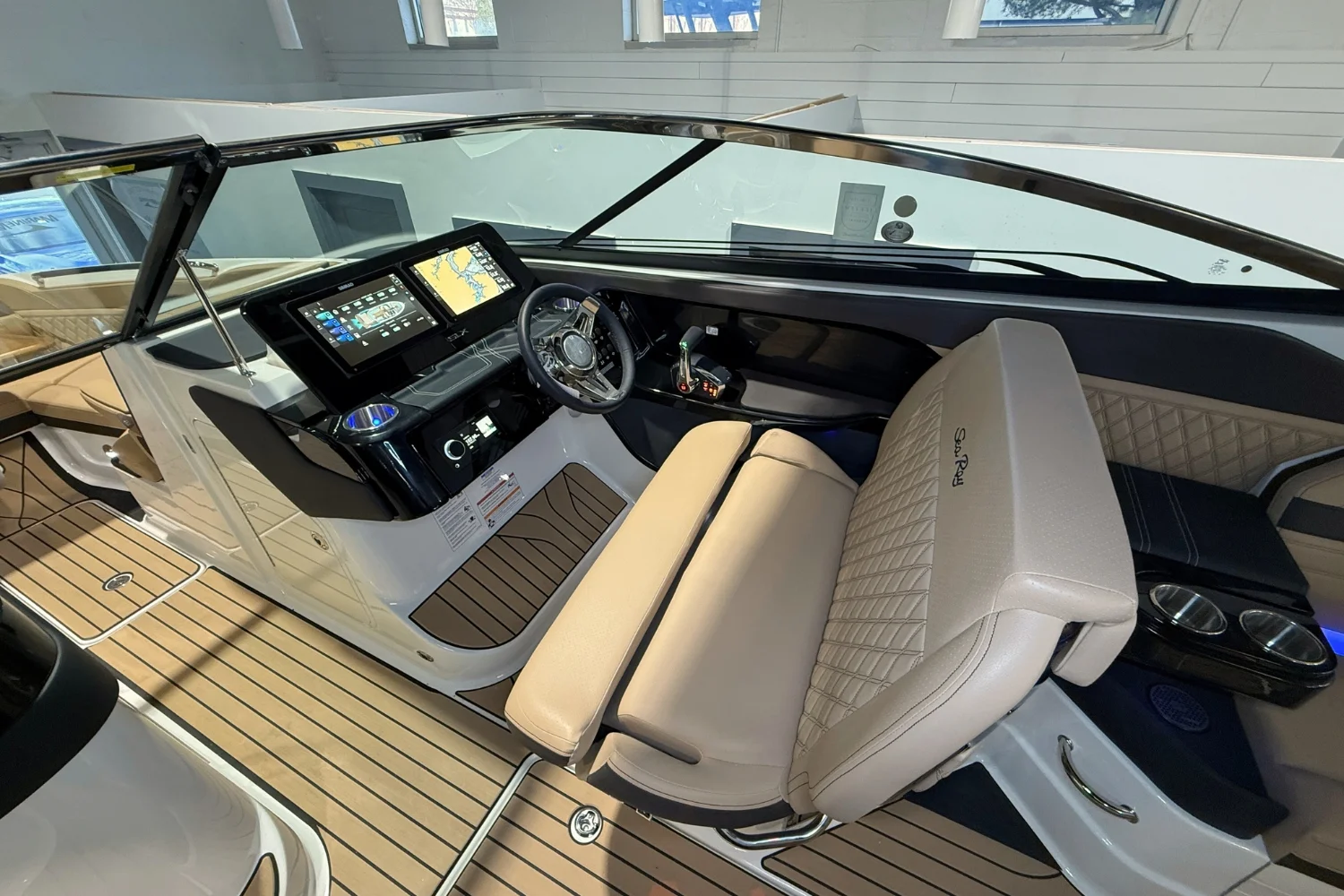 2026 Sea Ray SLX 280 Image Thumbnail #22