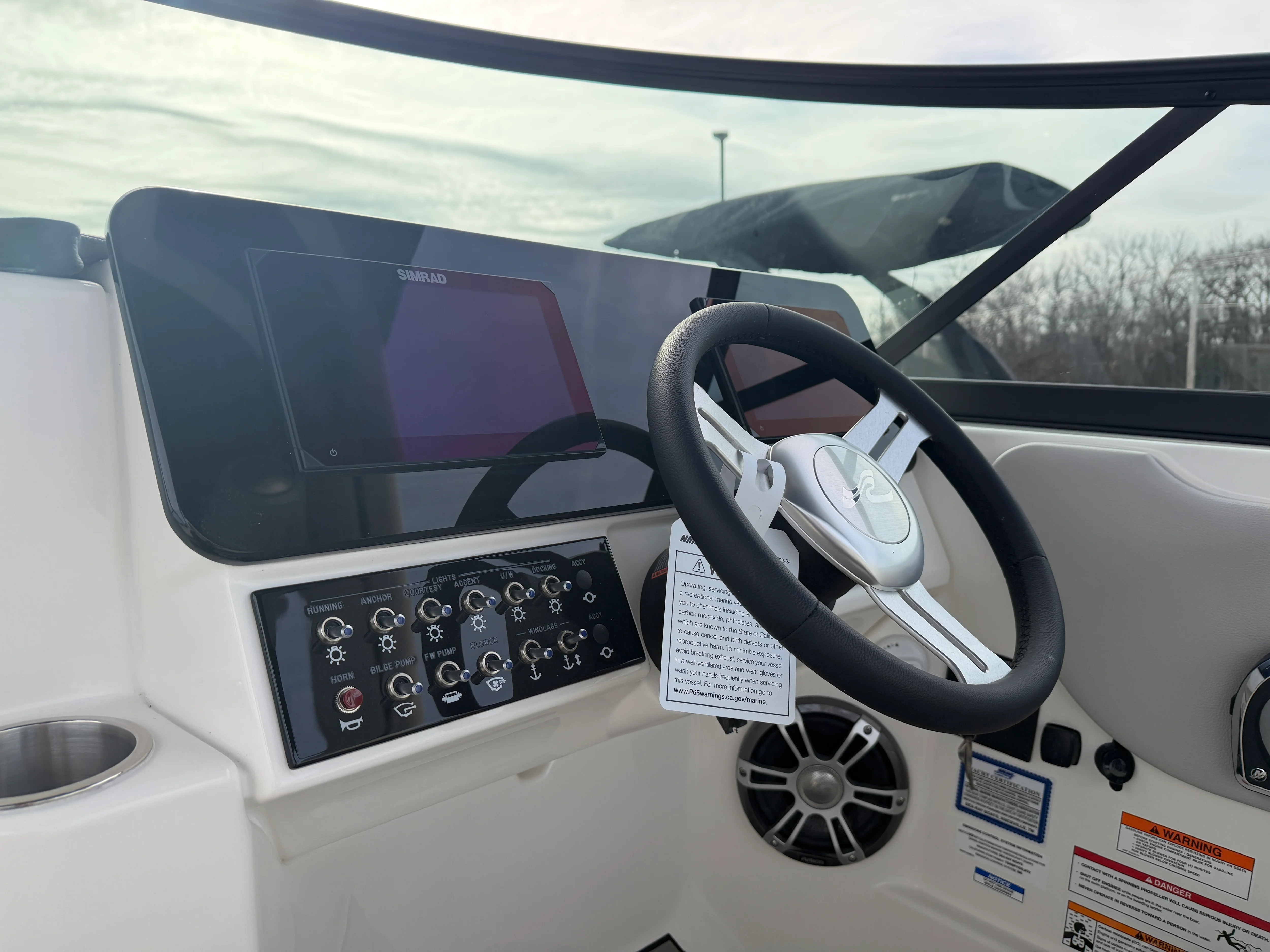 2026 Sea Ray SDX 270 Image Thumbnail #20