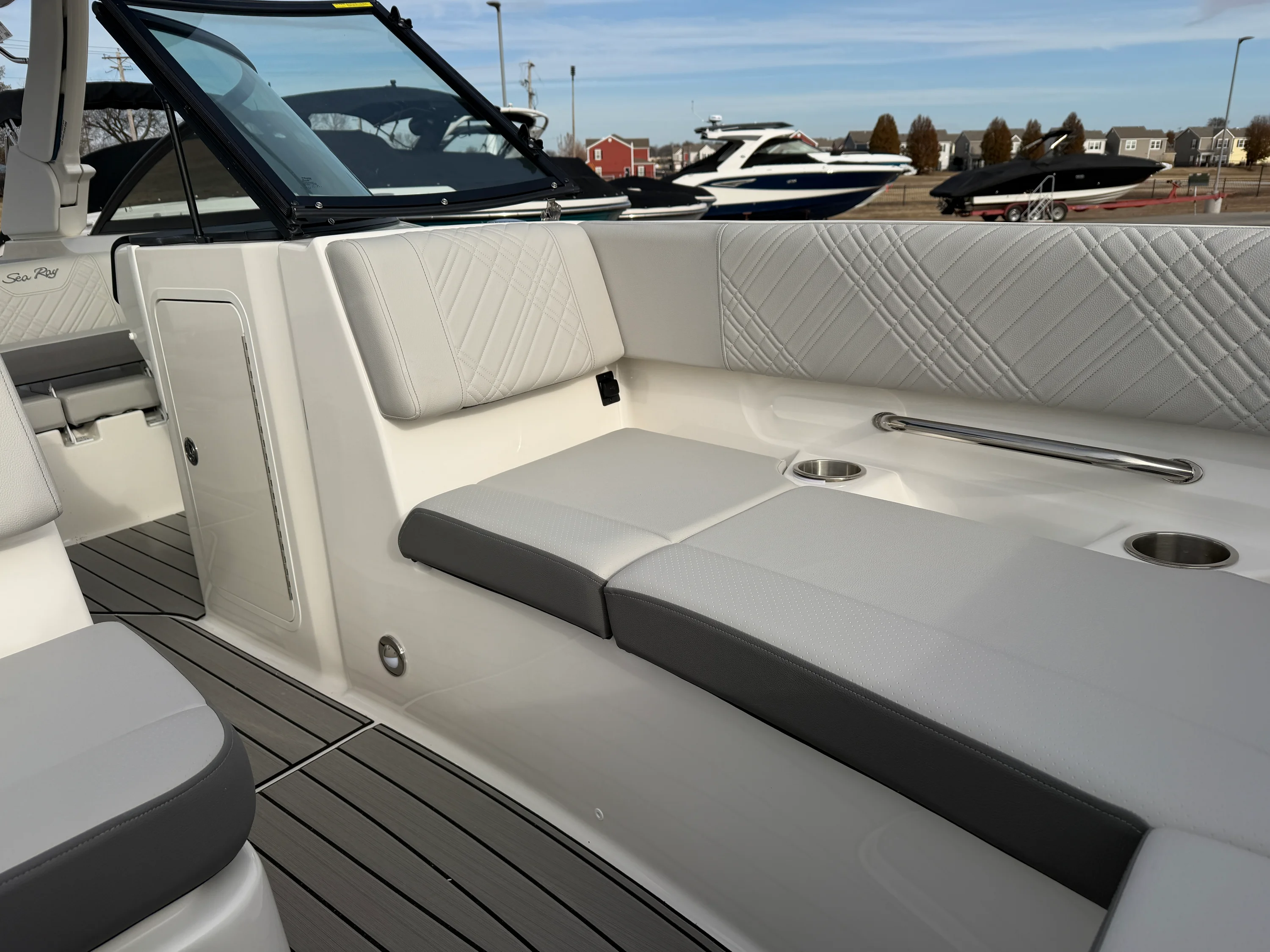 2026 Sea Ray SDX 270 Image Thumbnail #27