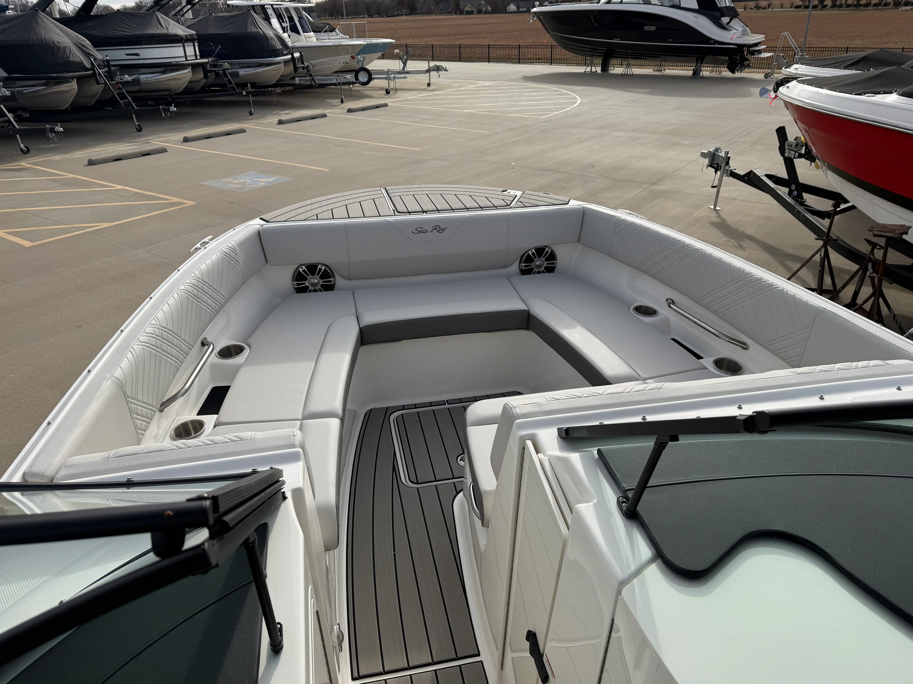 2026 Sea Ray SDX 270 Image Thumbnail #26