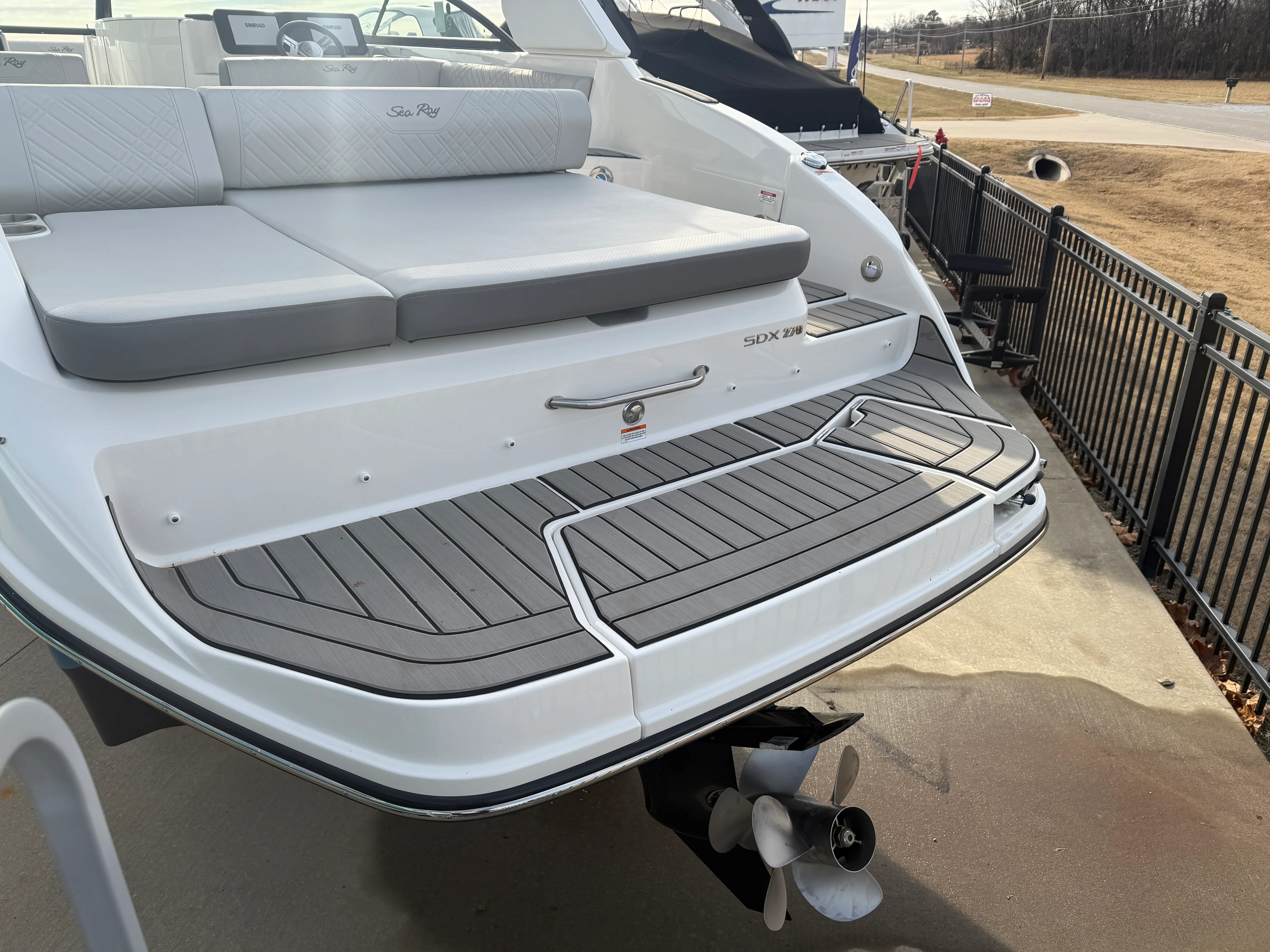 2026 Sea Ray SDX 270 Image Thumbnail #5