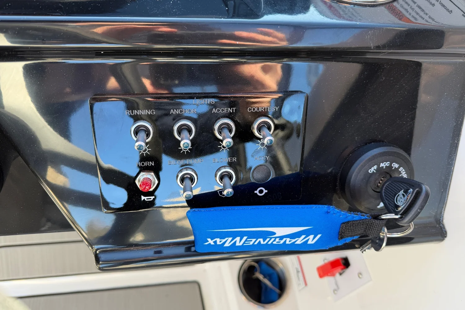 2026 Sea Ray SPX 210 Image Thumbnail #14