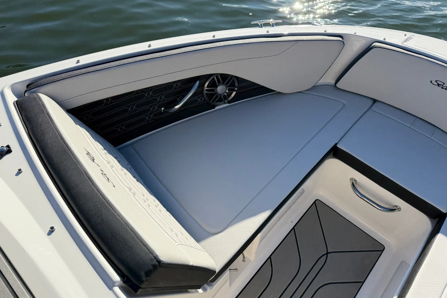 2026 Sea Ray SPX 210 Image Thumbnail #19