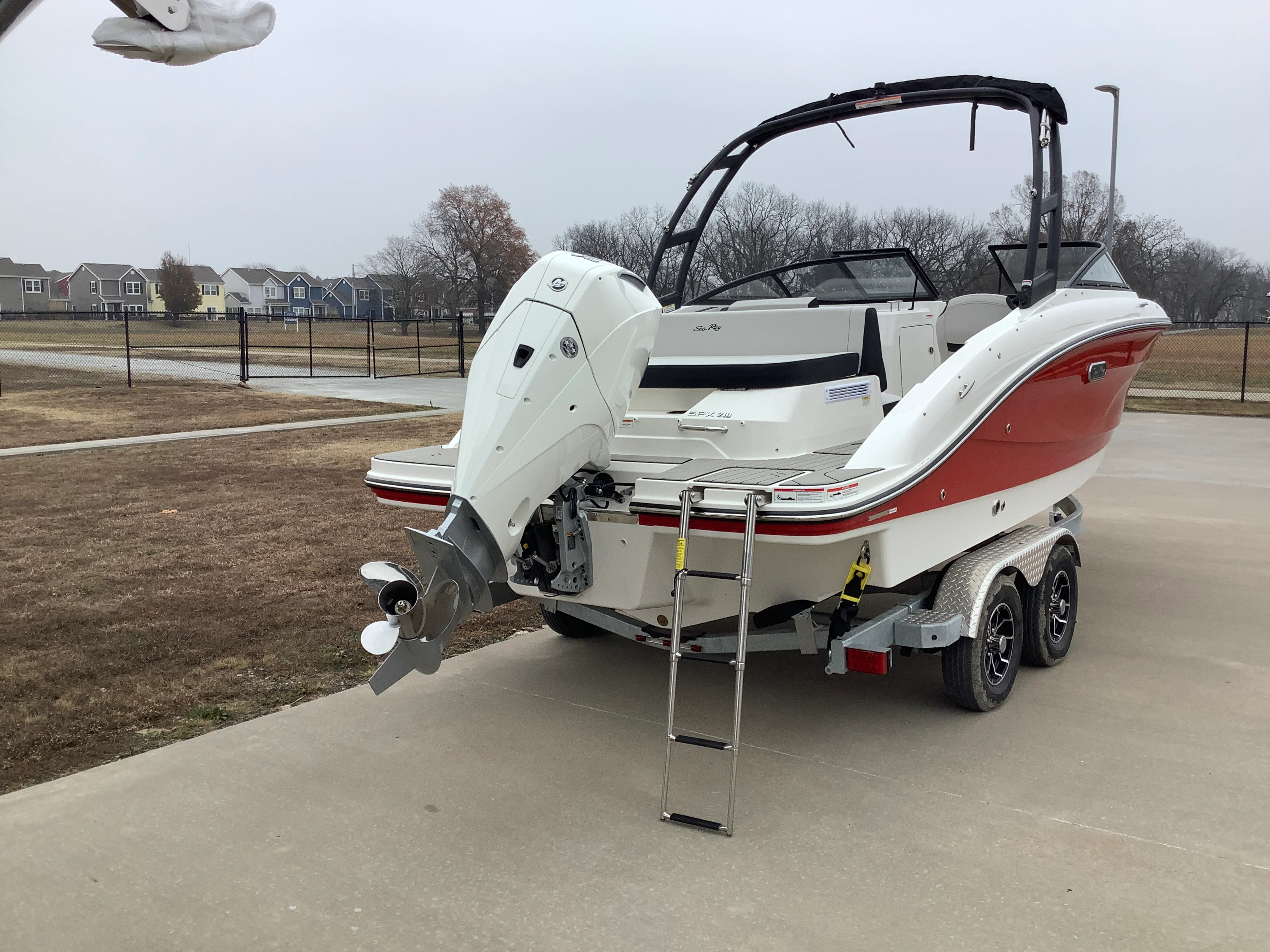 2026 Sea Ray SPX 210 Outboard Image Thumbnail #4
