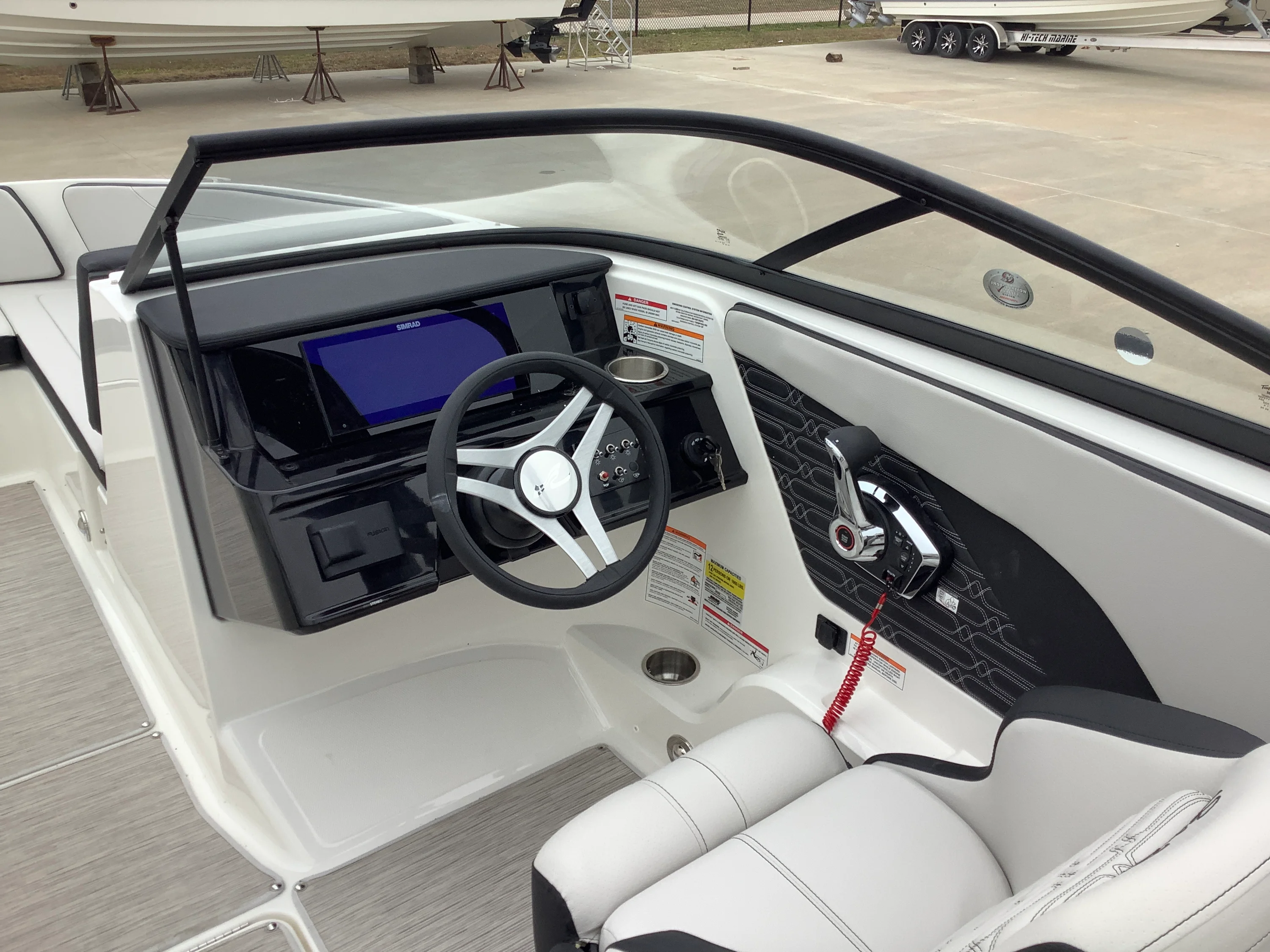 2026 Sea Ray SPX 210 Outboard Image Thumbnail #15