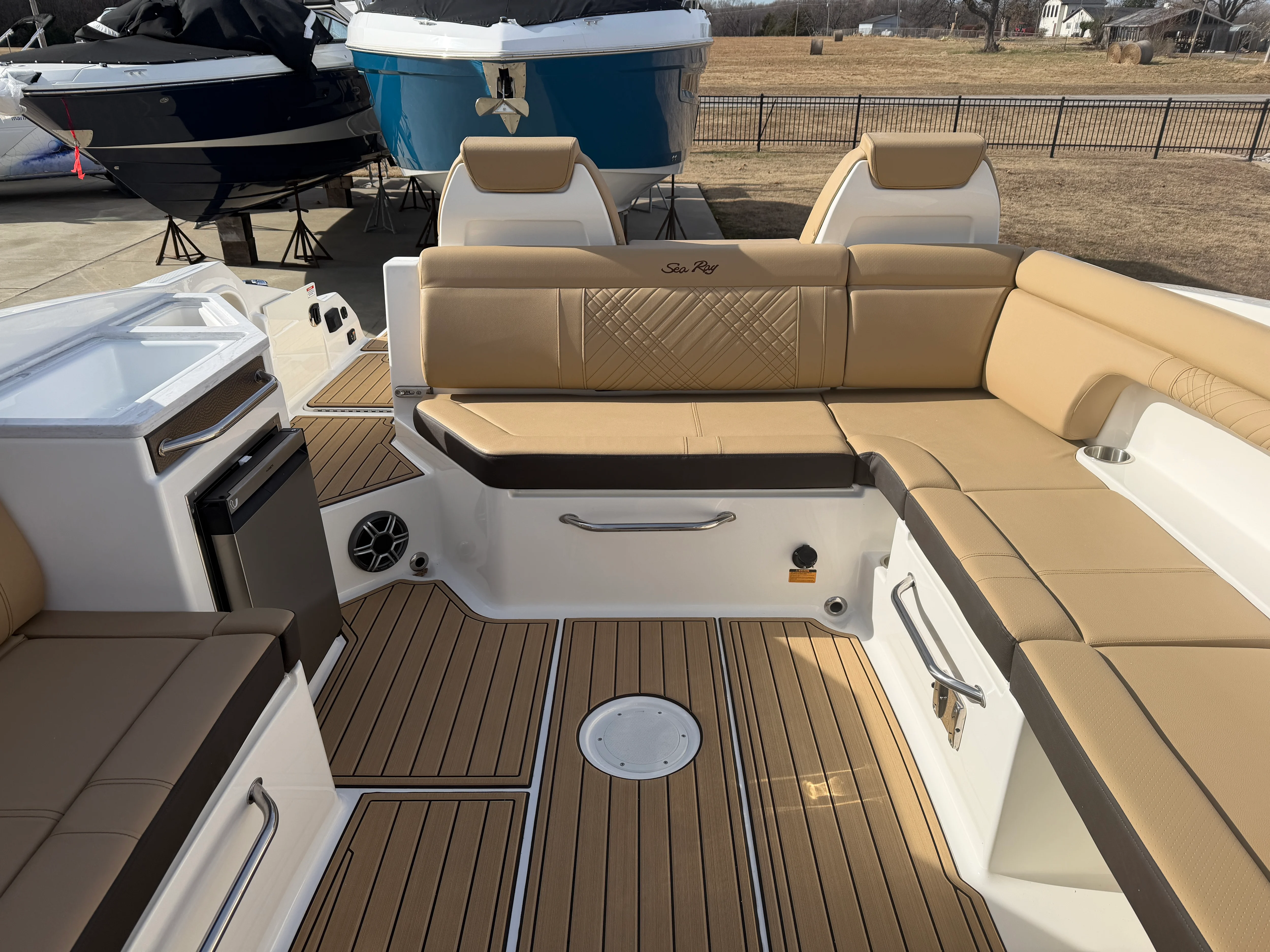 2026 Sea Ray SDX 290 Image Thumbnail #7