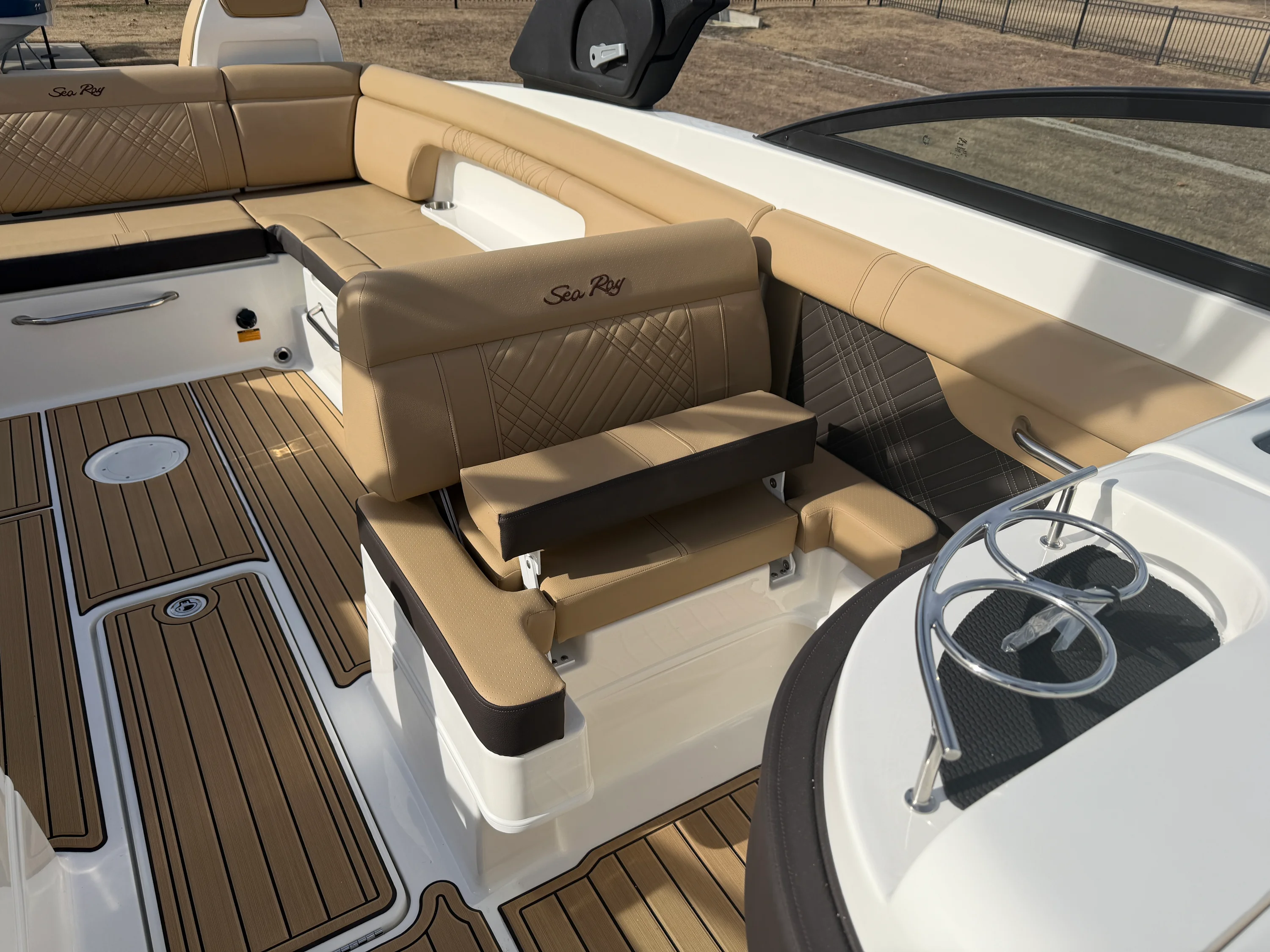 2026 Sea Ray SDX 290 Image Thumbnail #17