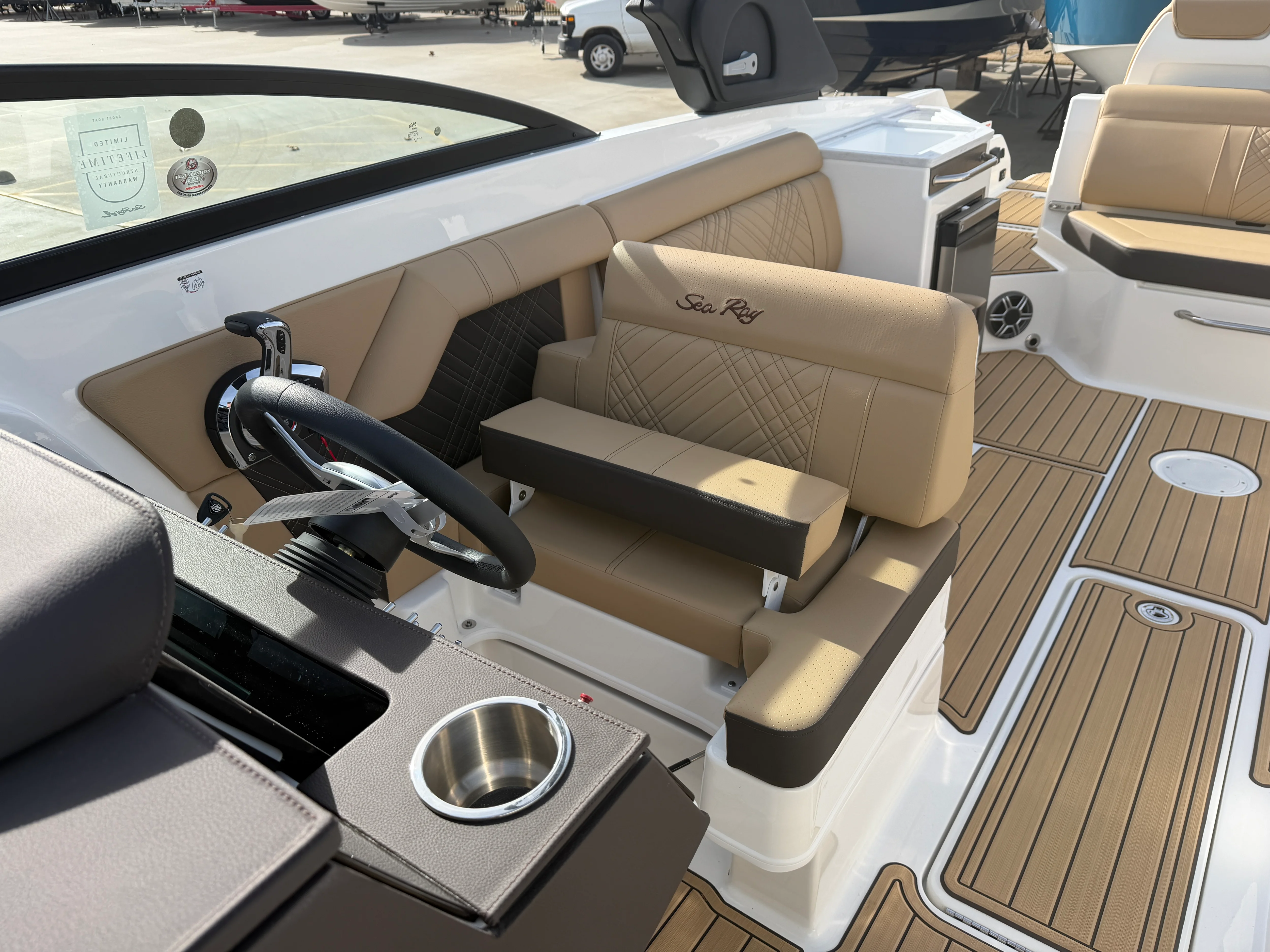 2026 Sea Ray SDX 290 Image Thumbnail #21