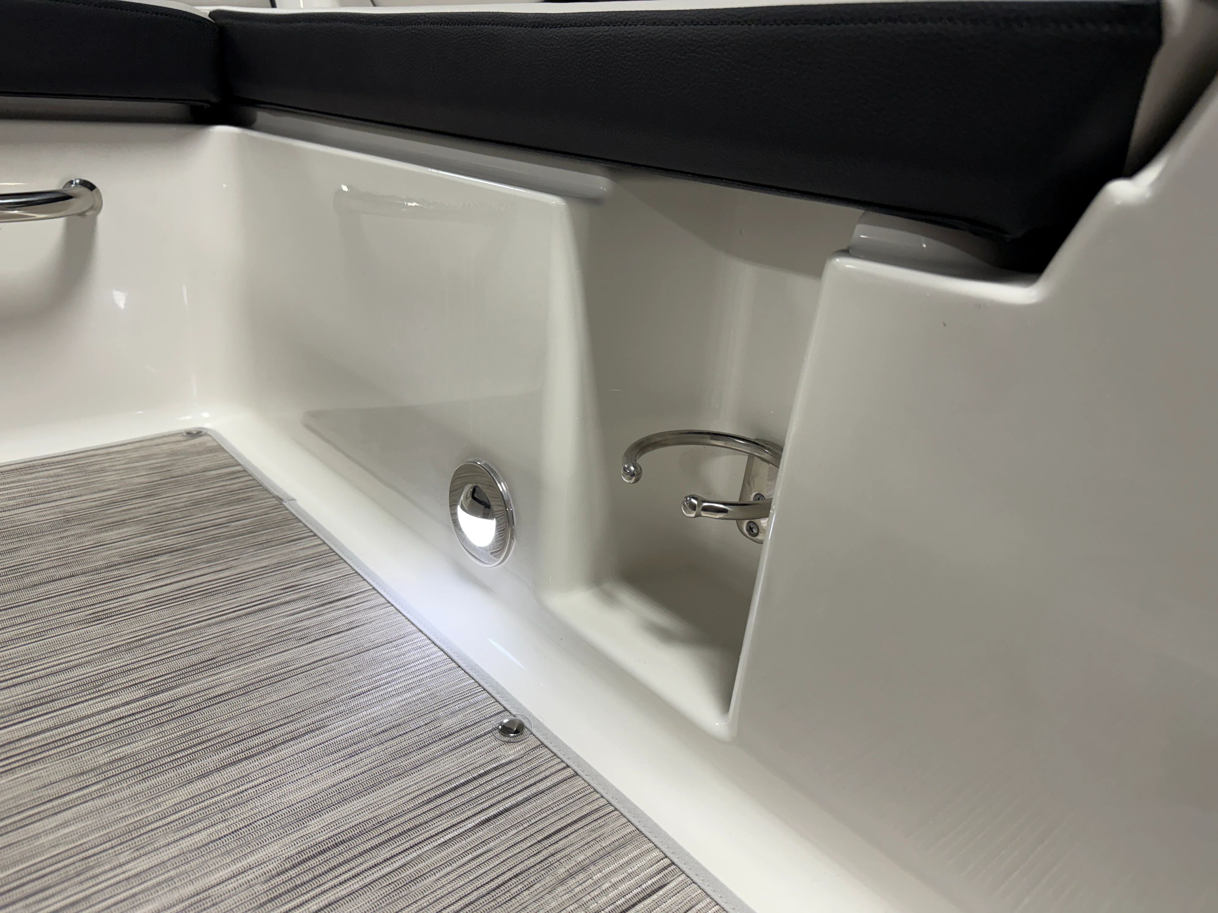 2026 Sea Ray SPX 210 Image Thumbnail #20