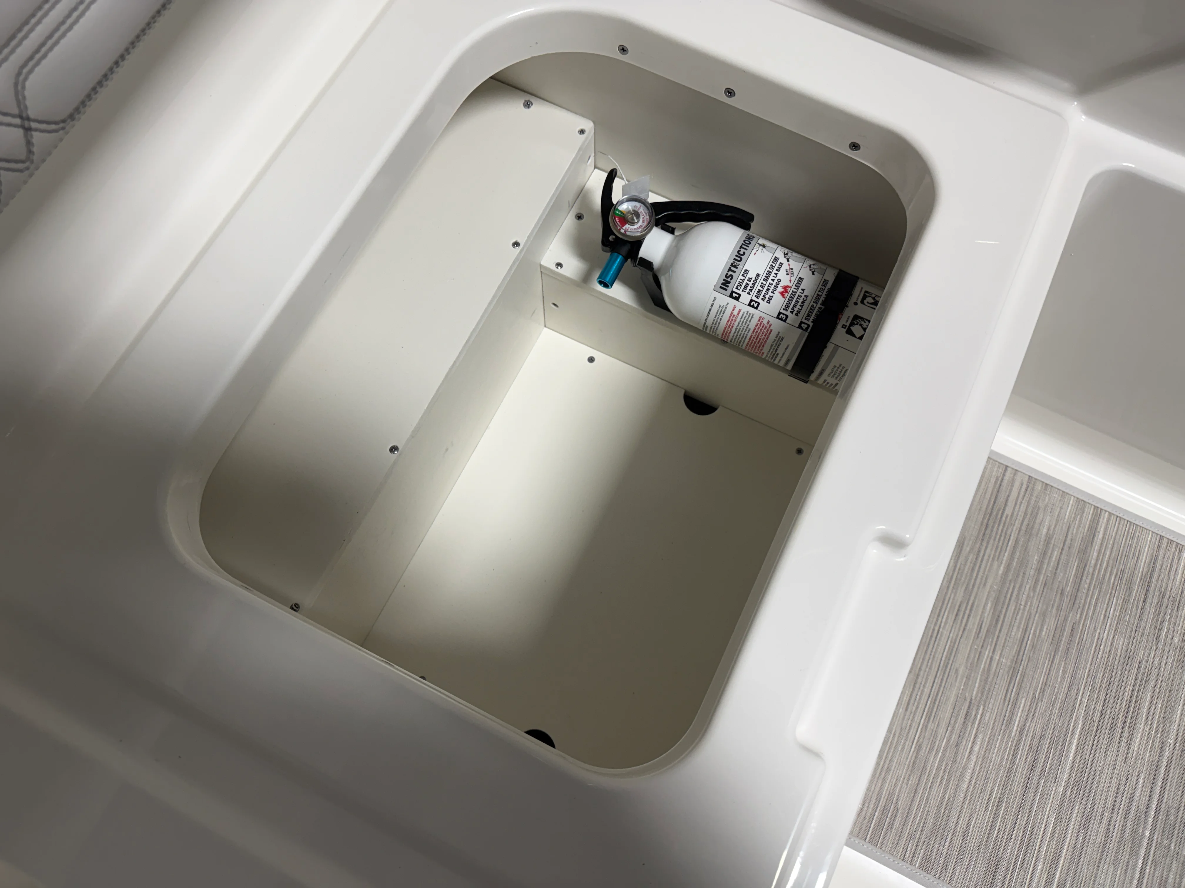 2026 Sea Ray SPX 210 Image Thumbnail #52