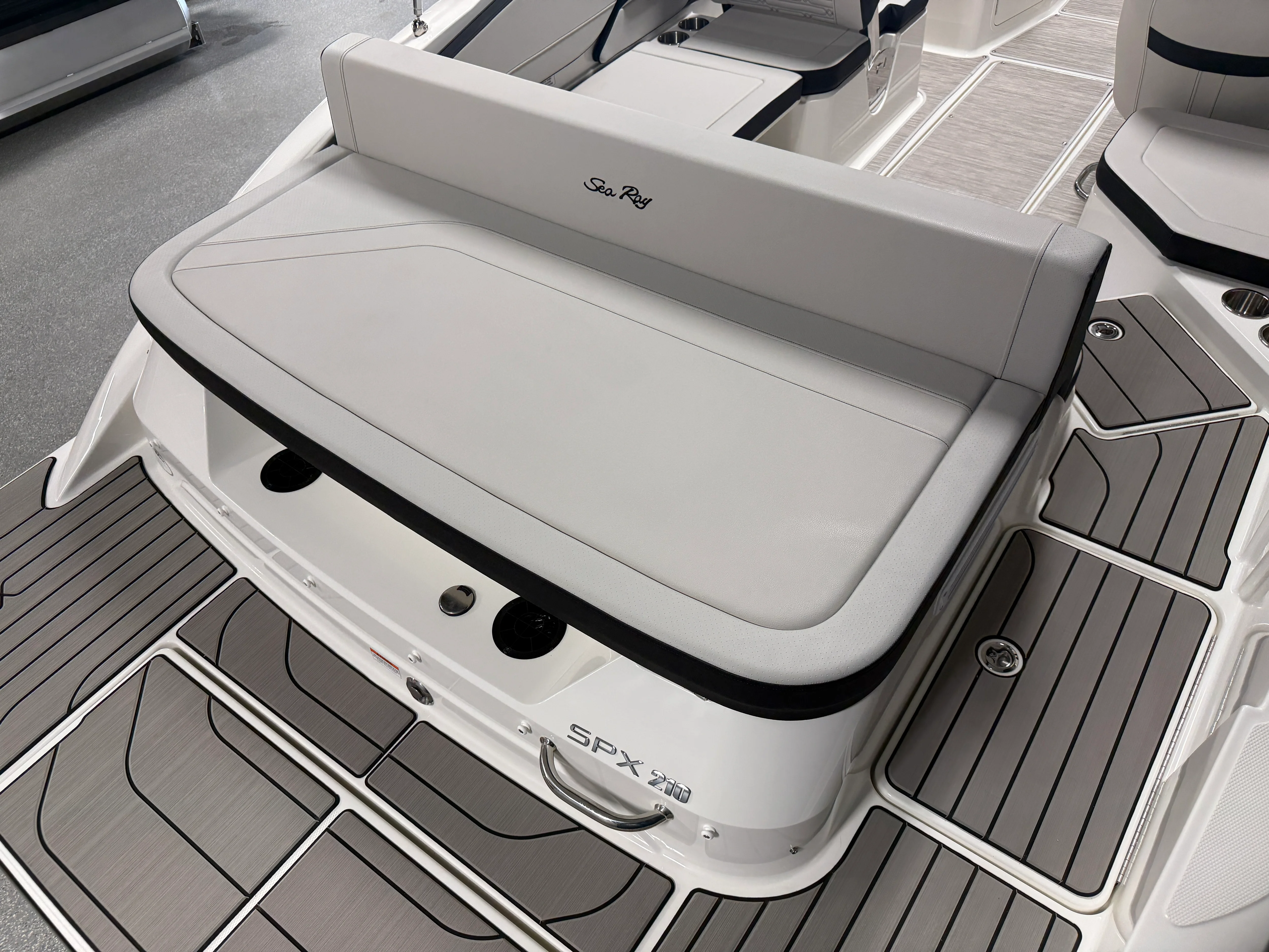 2026 Sea Ray SPX 210 Image Thumbnail #64