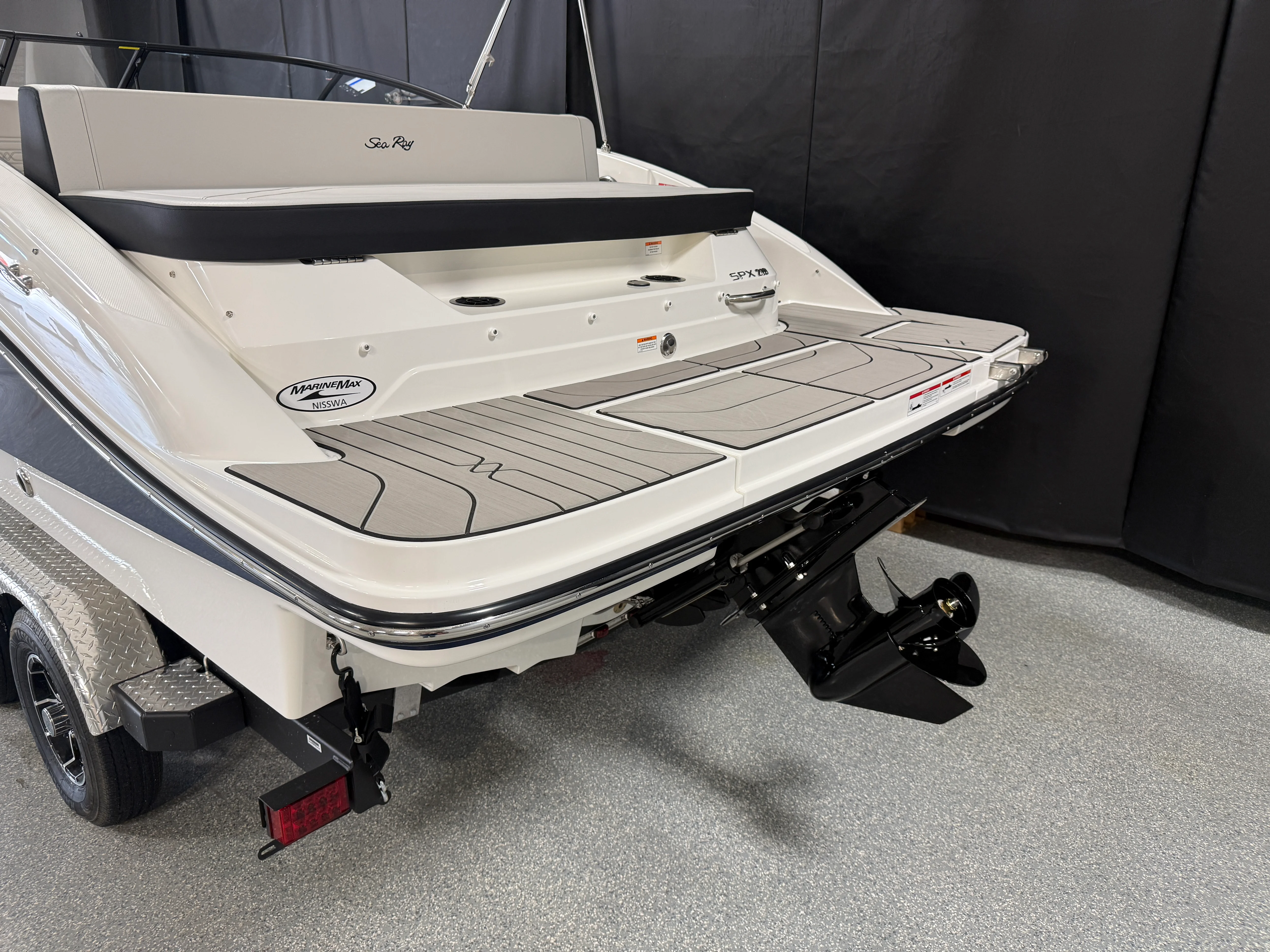 2026 Sea Ray SPX 210 Image Thumbnail #71