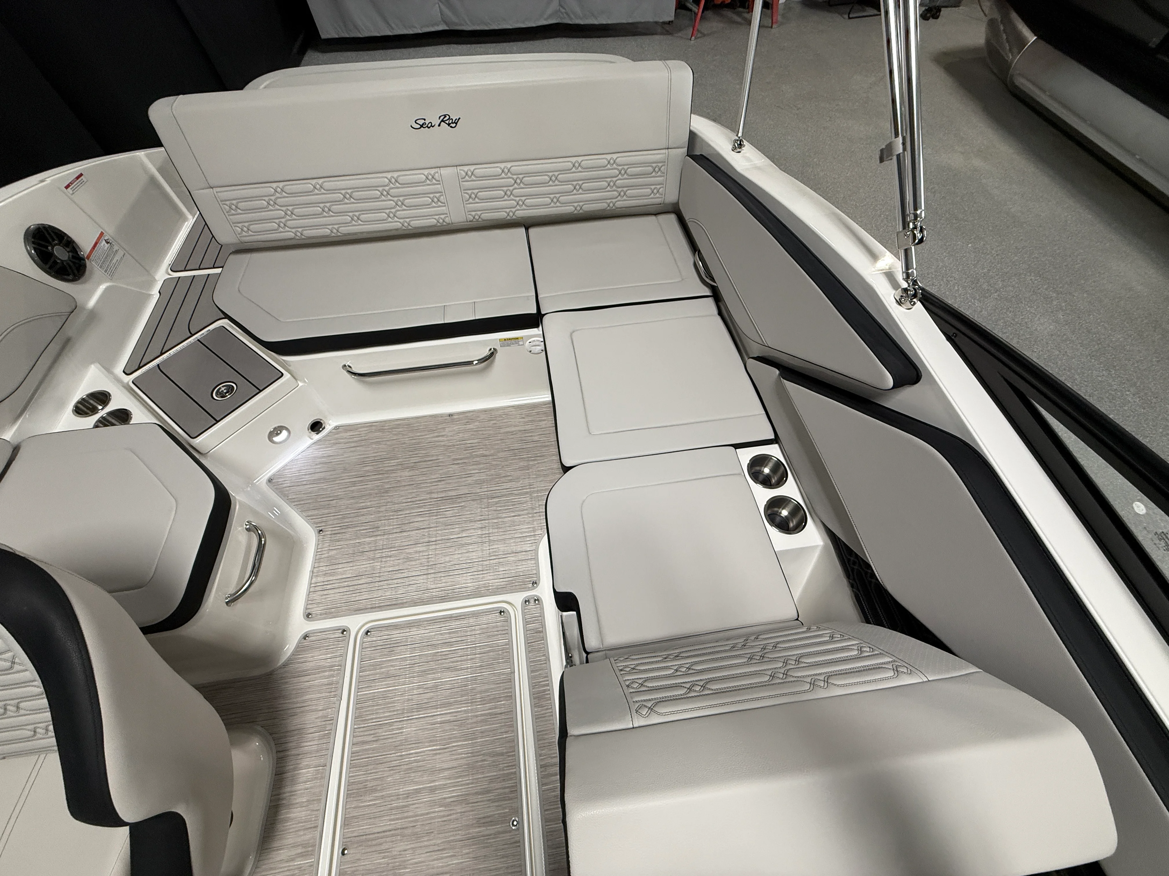 2026 Sea Ray SPX 210 Image Thumbnail #46